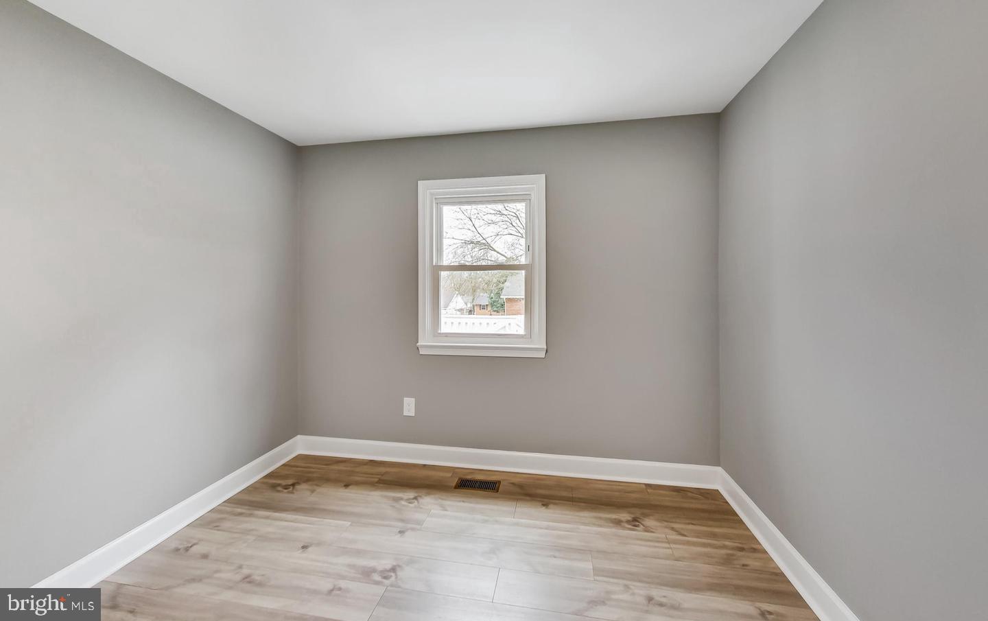 BERWYN HEIGHTS - Residential