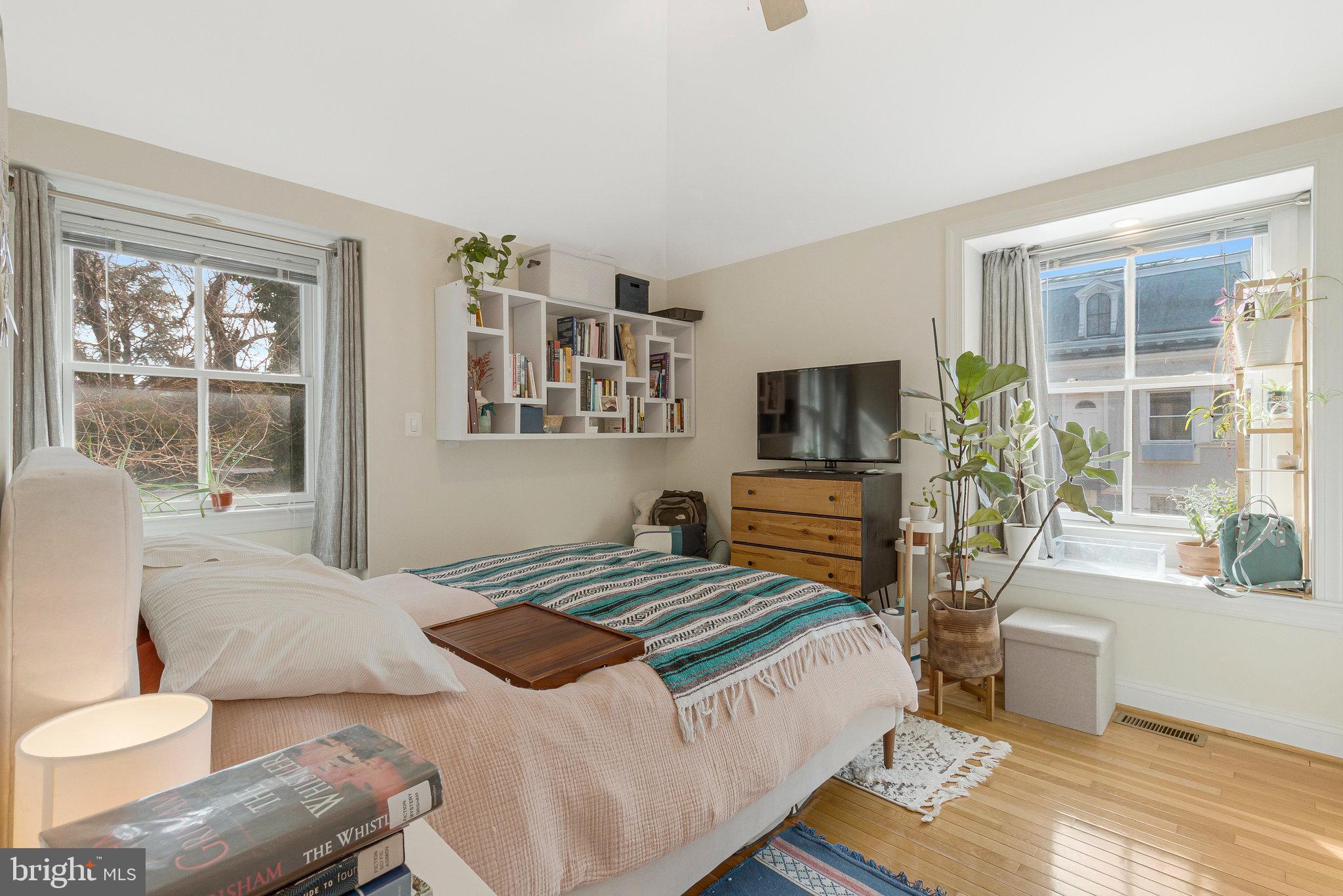 LEDROIT PARK - Residential