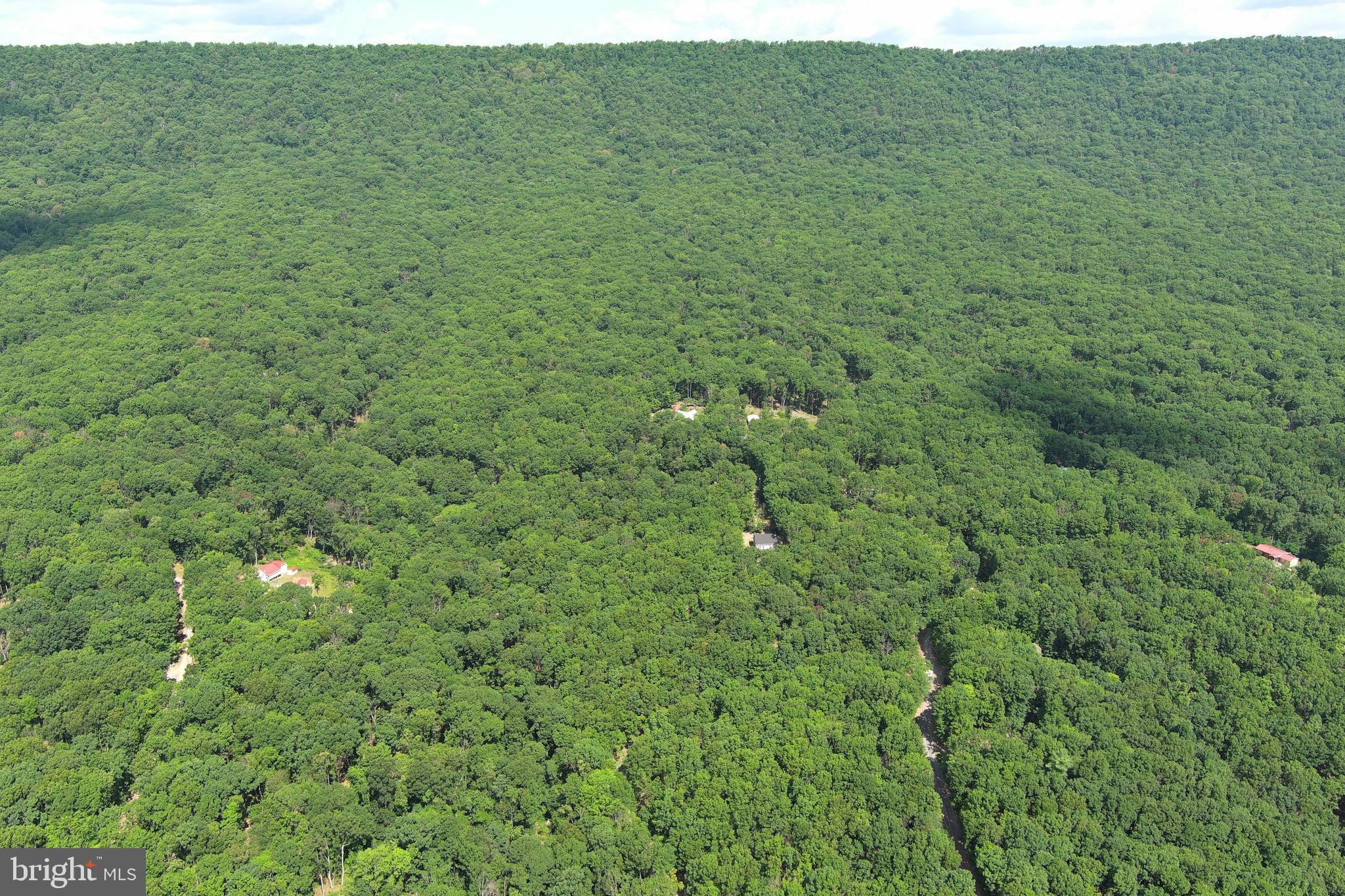 MOUNTAIN VIEW ESTATES - Land
