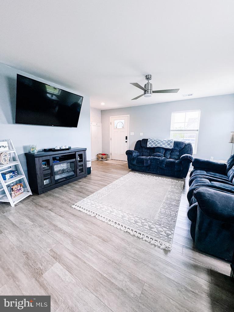 MORNING DOVE ESTATES - Residential