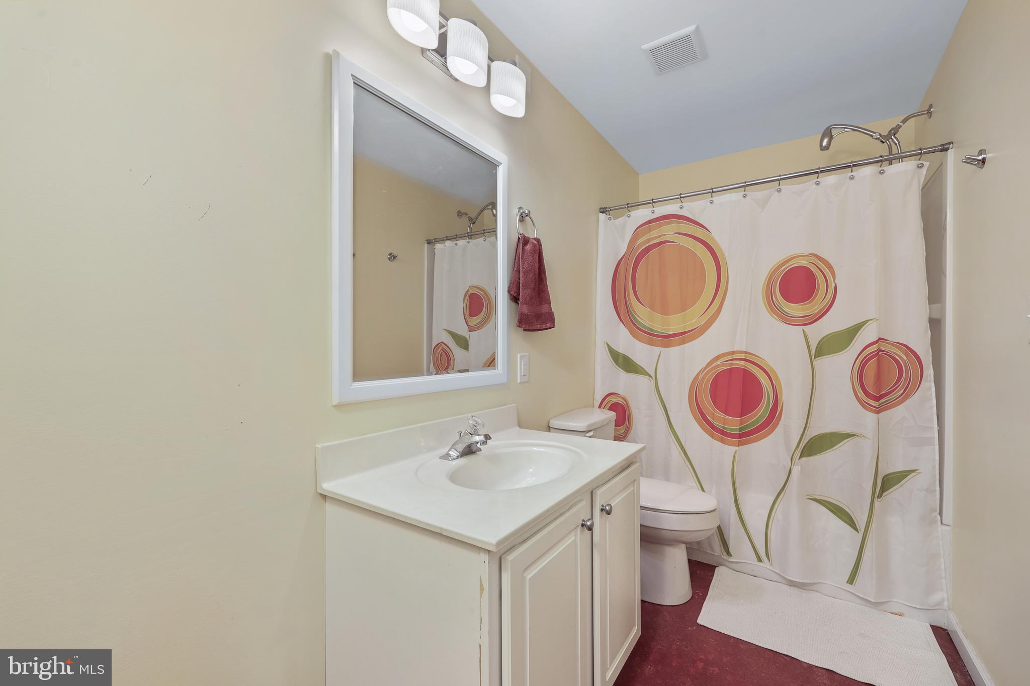 MONMOUTH VILLAGE - Residential