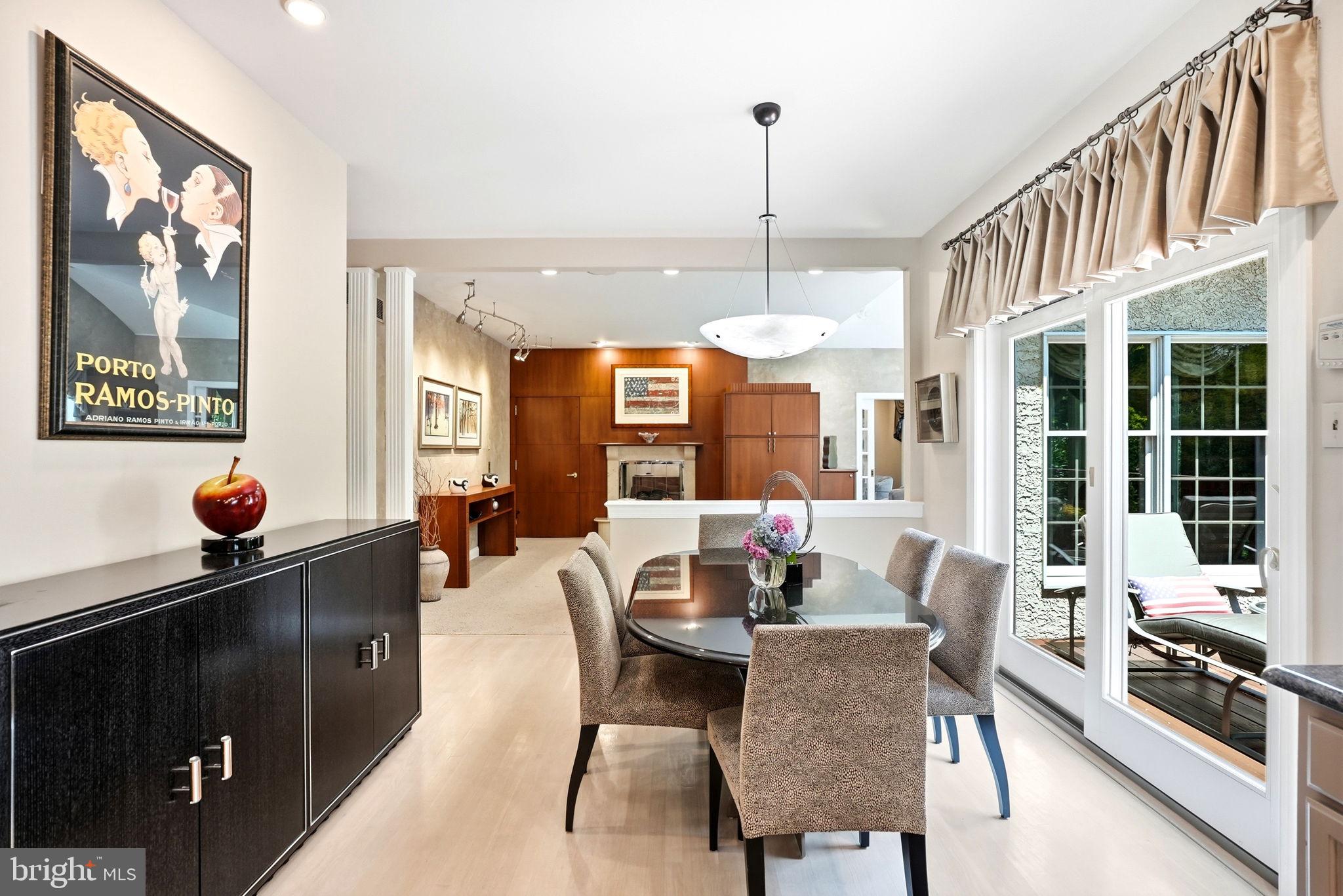 THORNBURY HUNT - Residential