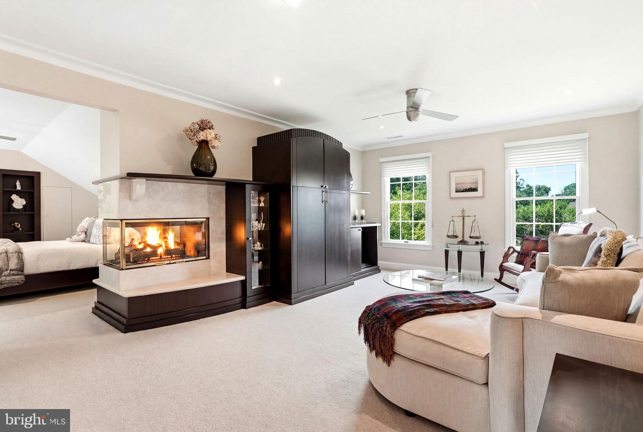 THORNBURY HUNT - Residential