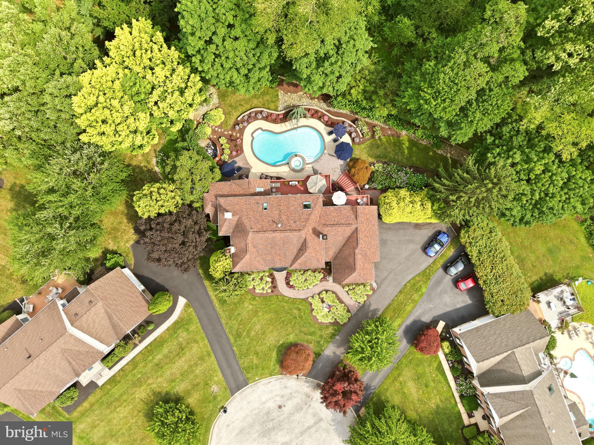 THORNBURY HUNT - Residential