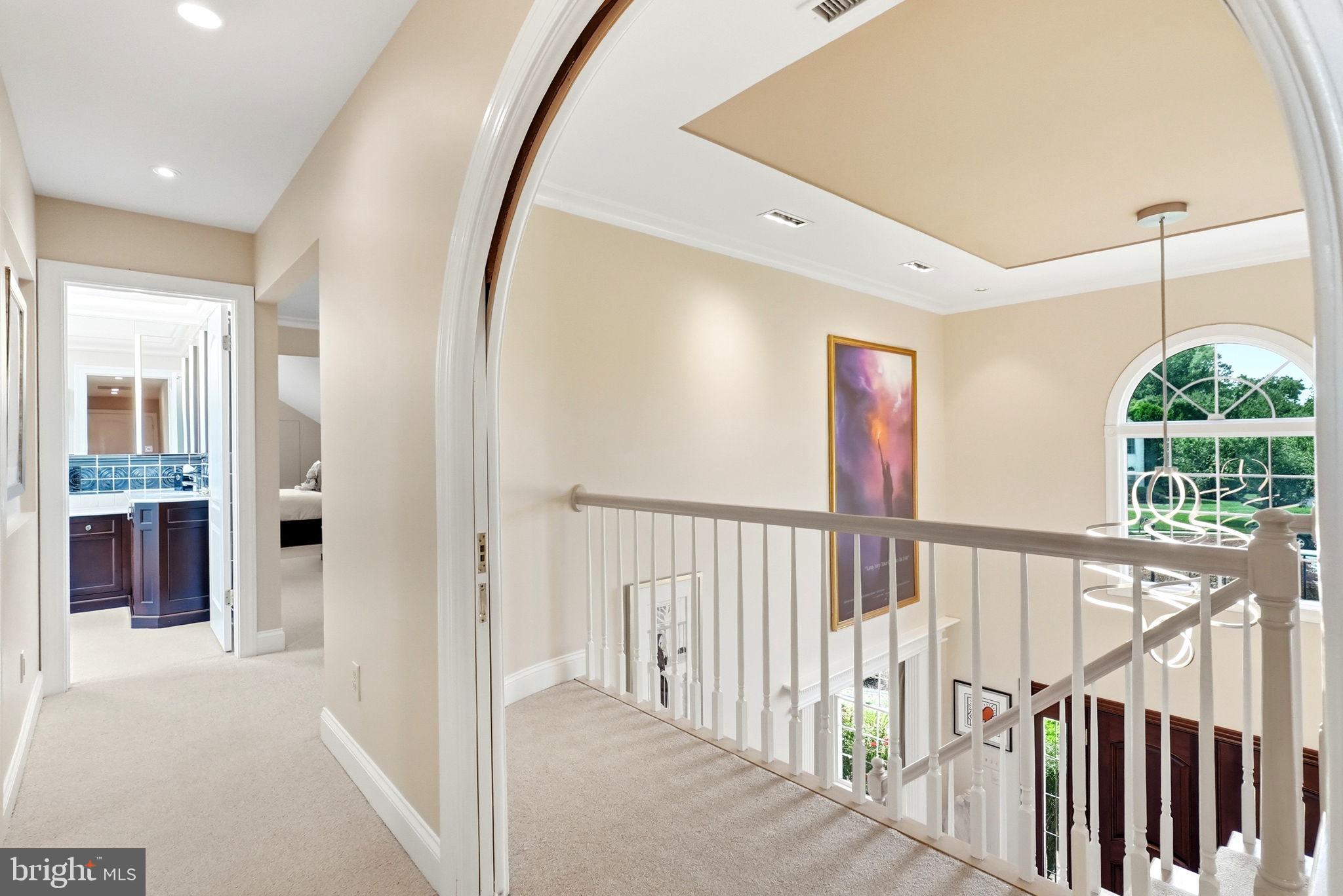 THORNBURY HUNT - Residential