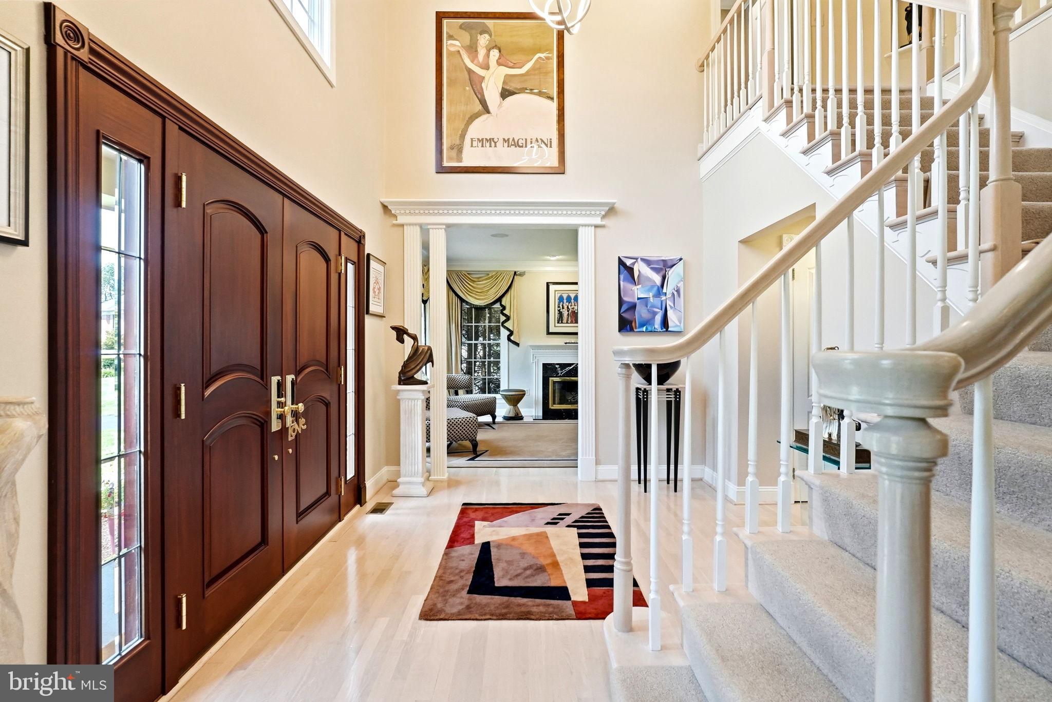 THORNBURY HUNT - Residential