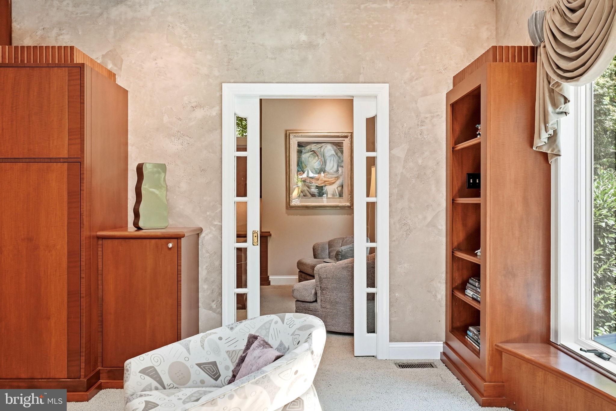 THORNBURY HUNT - Residential