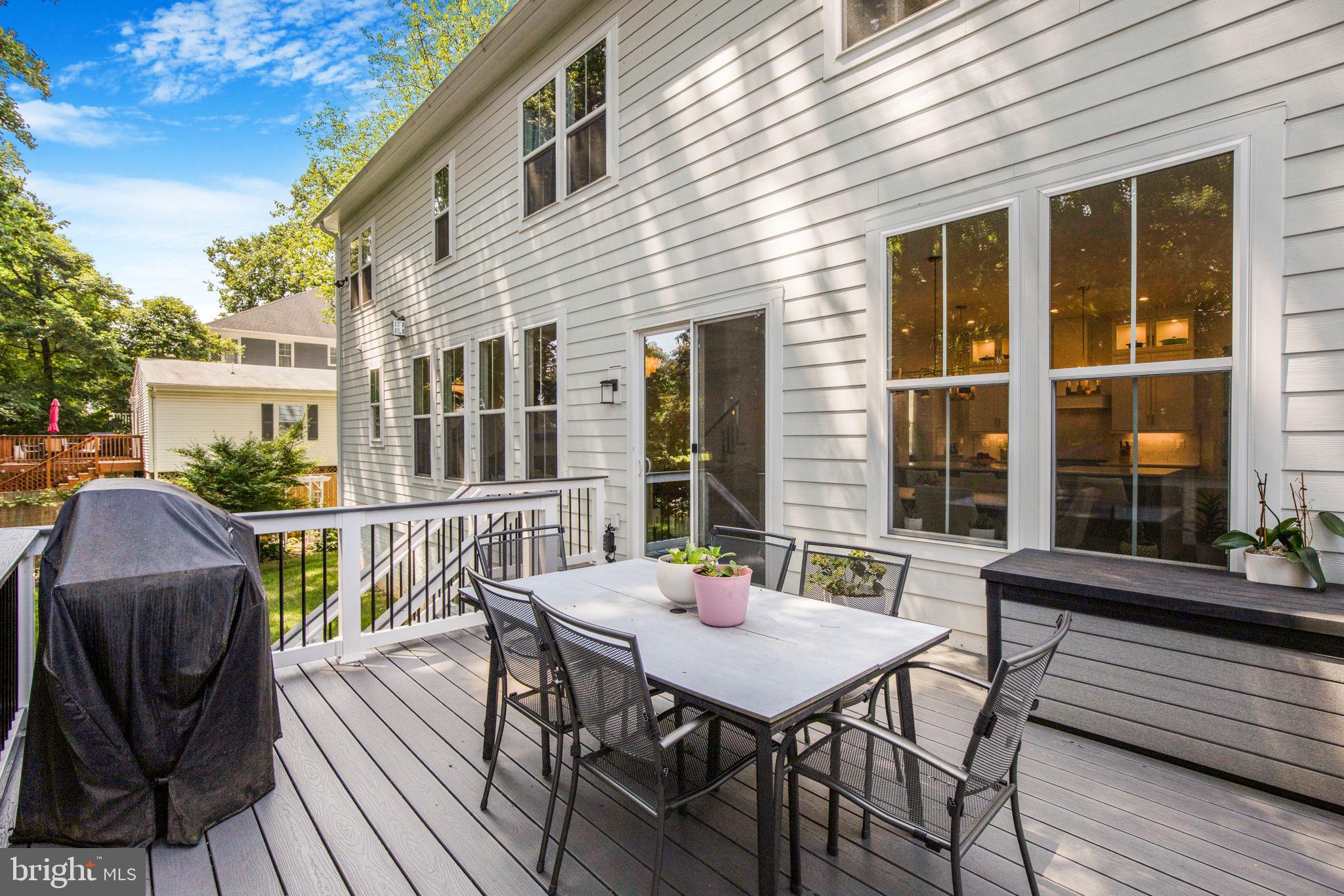 PIMMIT HILLS - Residential