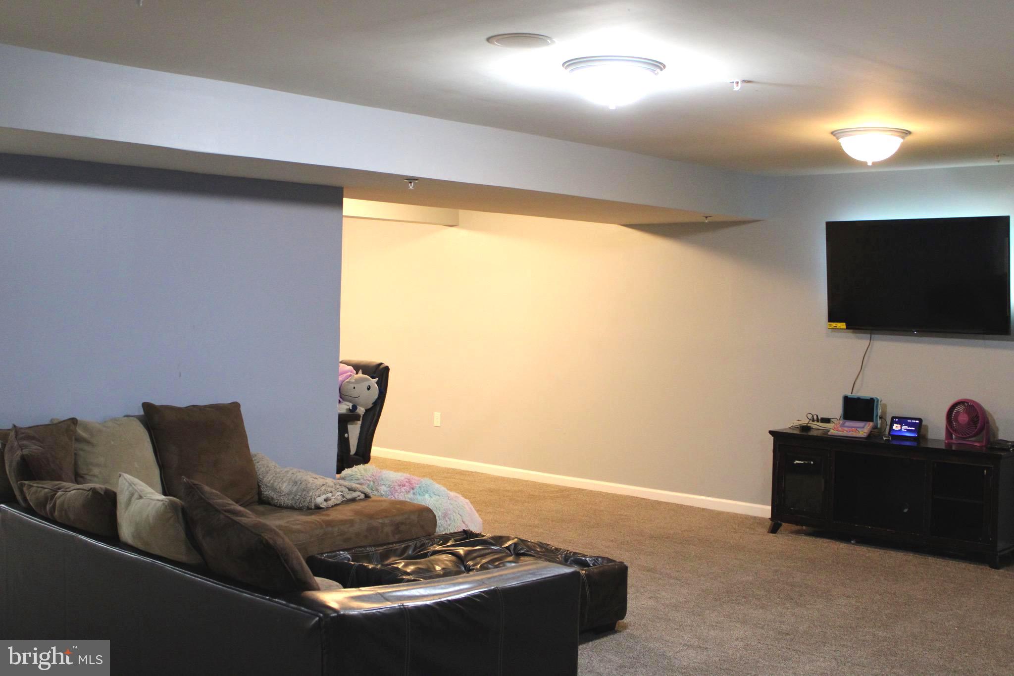 WOODBURN ESTATES - Residential