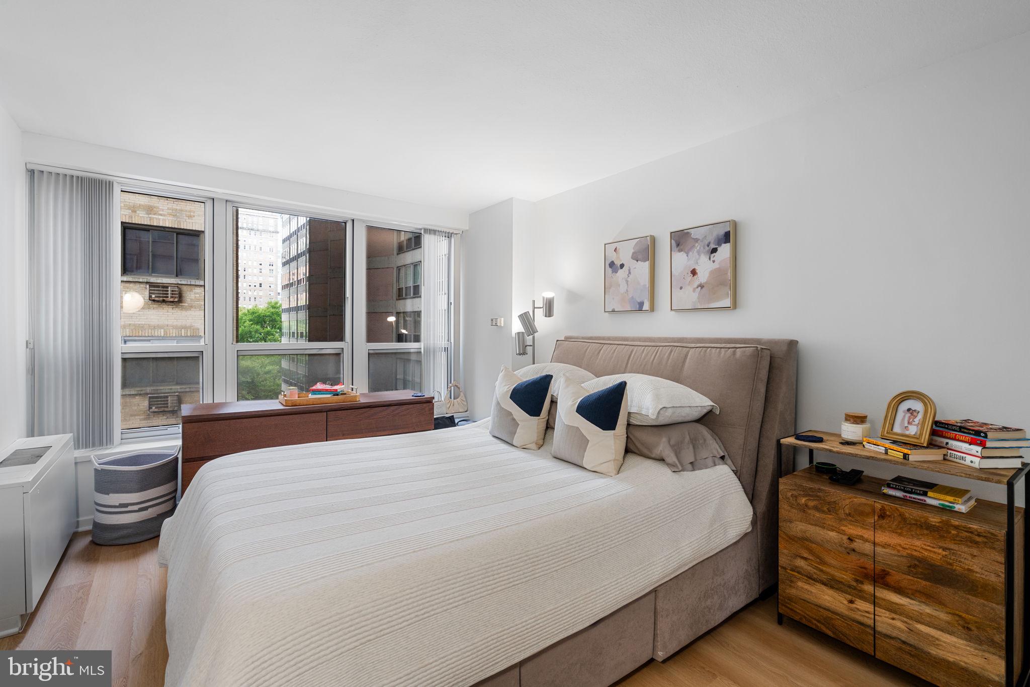 RITTENHOUSE SQUARE - Residential Lease