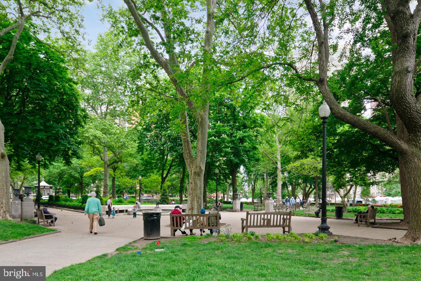 RITTENHOUSE SQUARE - Residential Lease