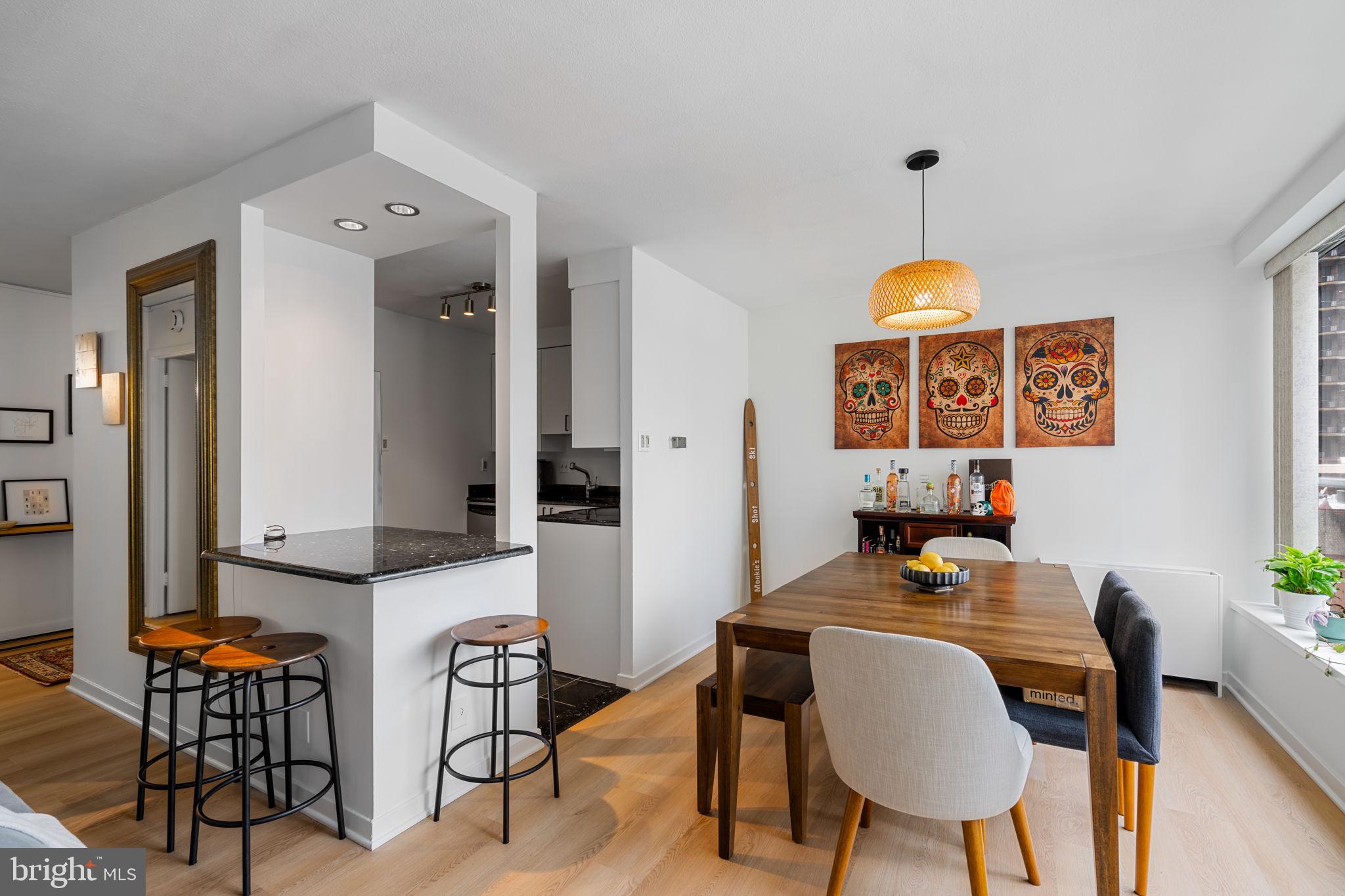 RITTENHOUSE SQUARE - Residential Lease