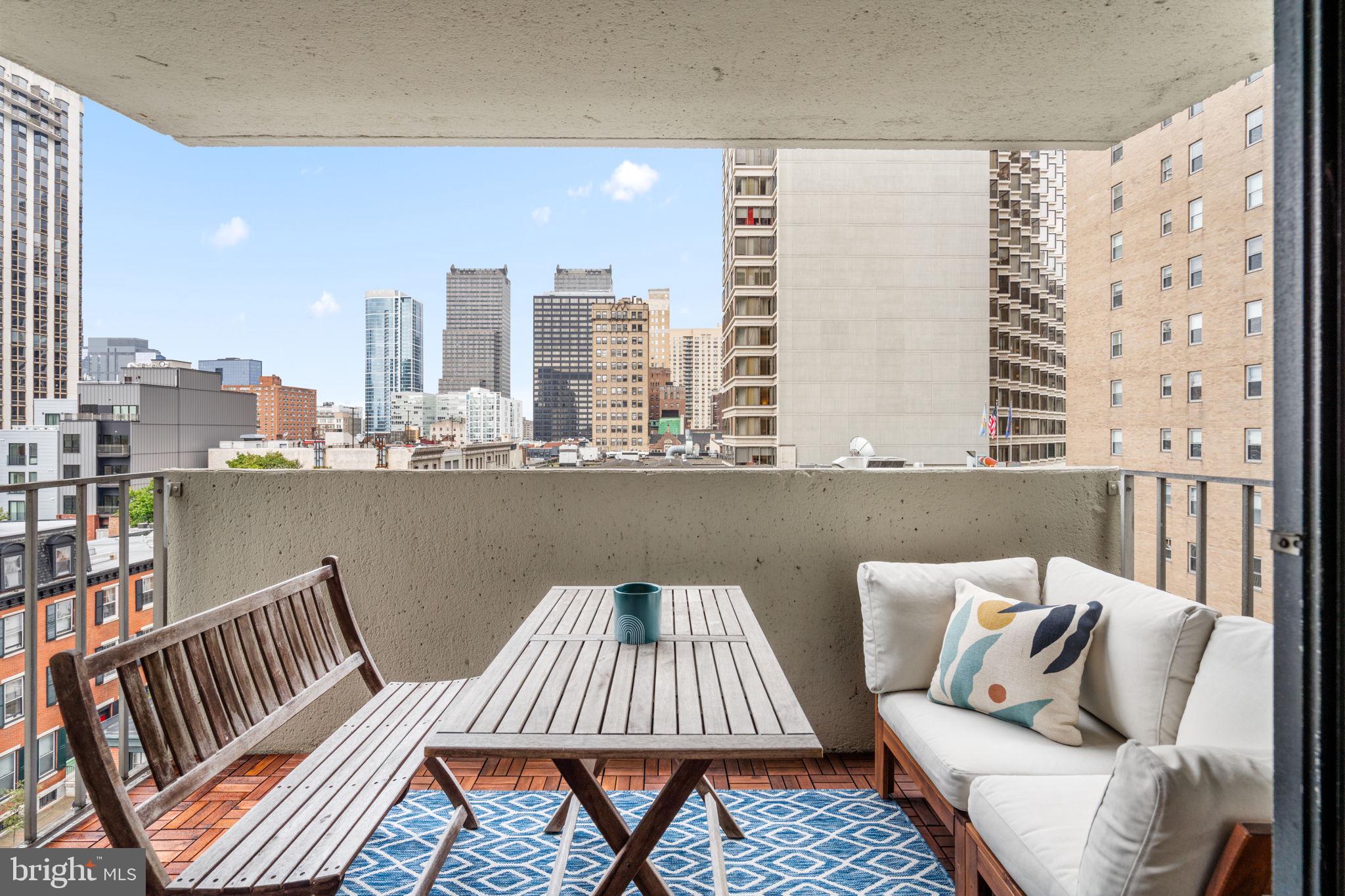 RITTENHOUSE SQUARE - Residential Lease
