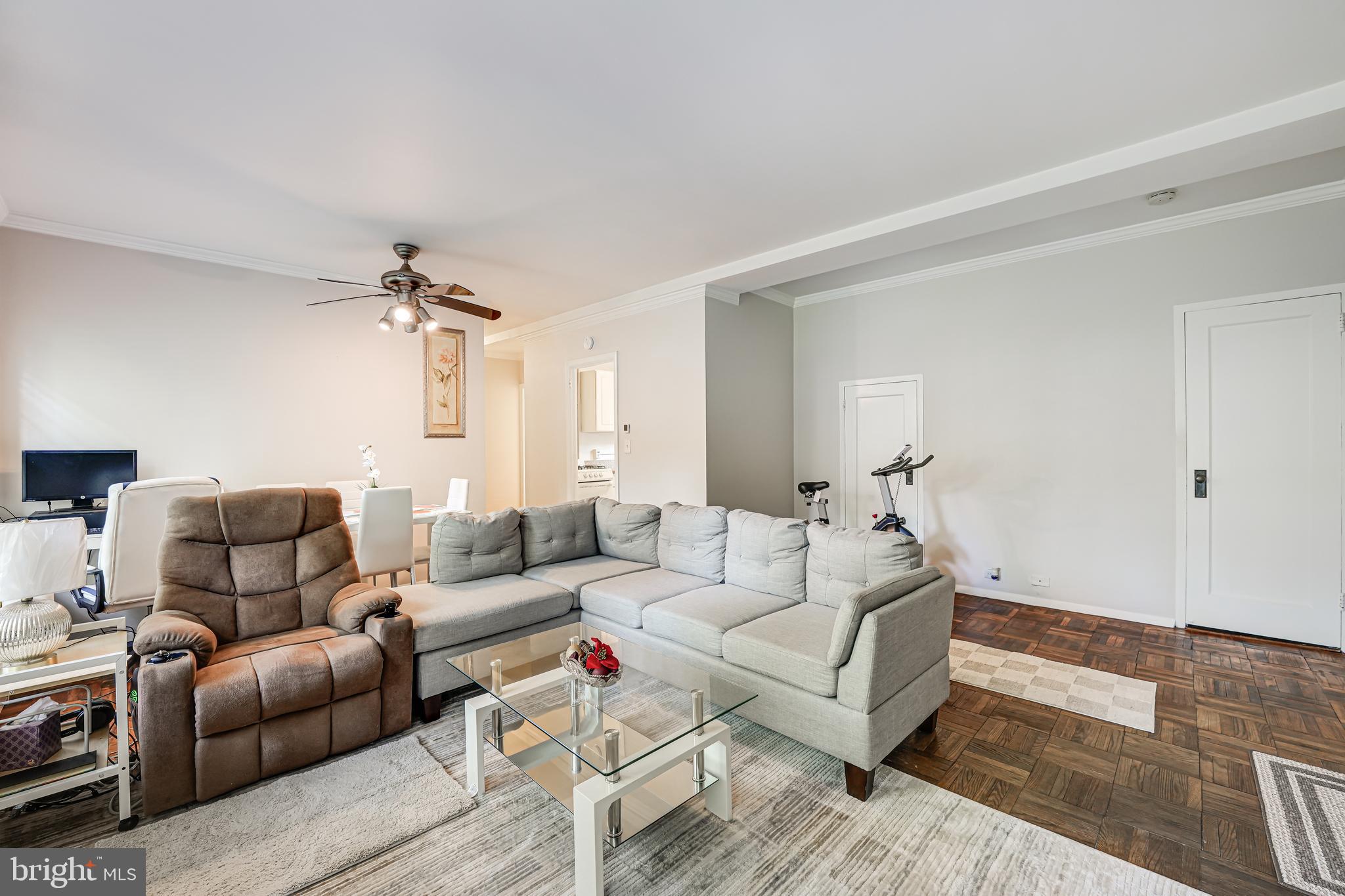 PARK  FAIRFAX - Residential