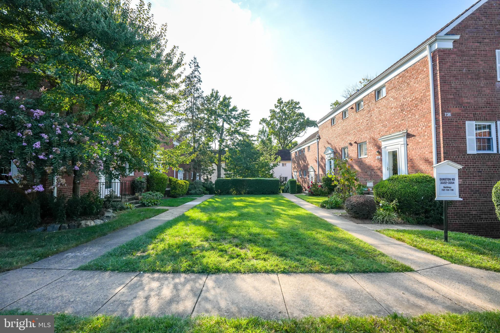 PARK  FAIRFAX - Residential