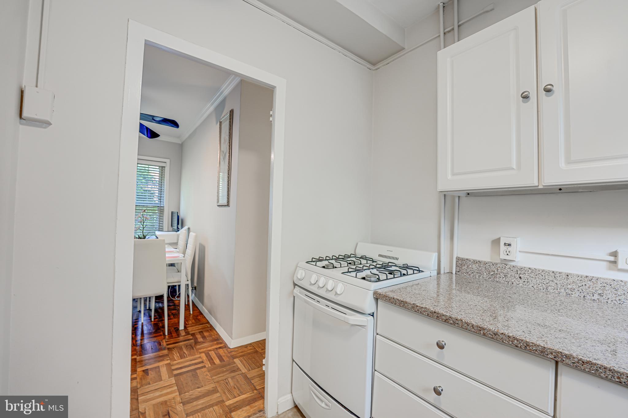 PARK  FAIRFAX - Residential