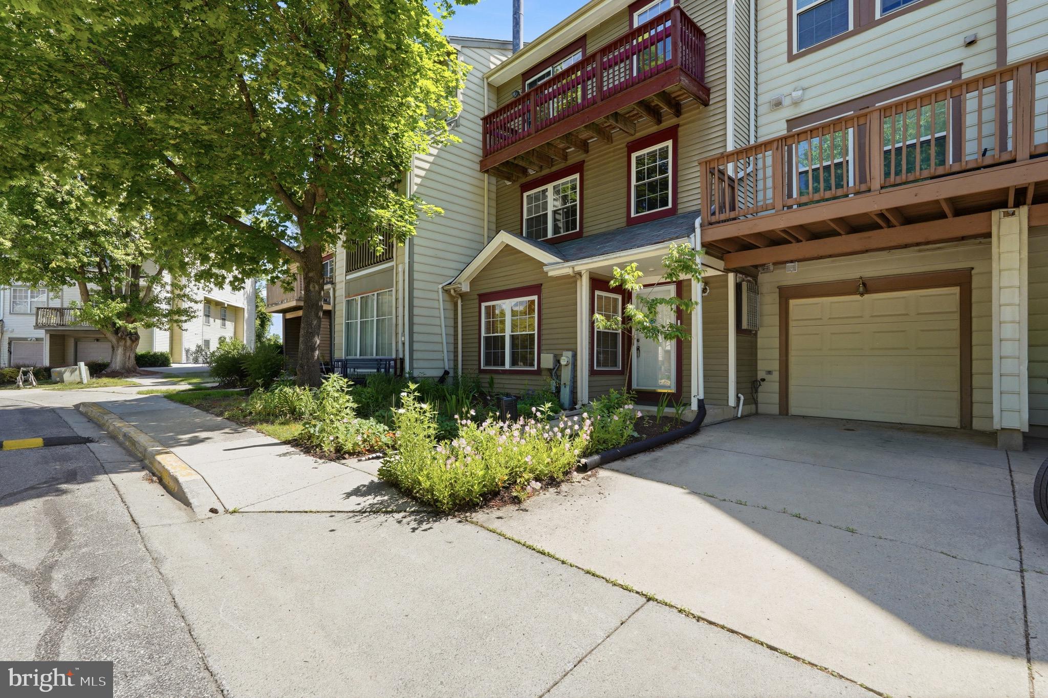 GLENSFORD CONDO - Residential