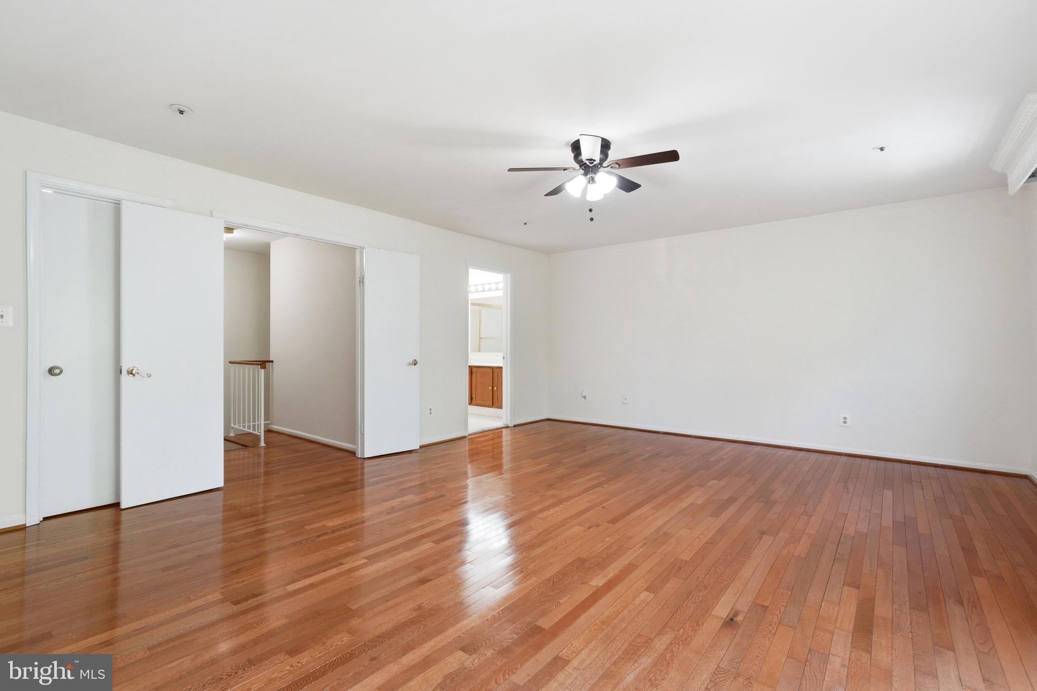 GLENSFORD CONDO - Residential