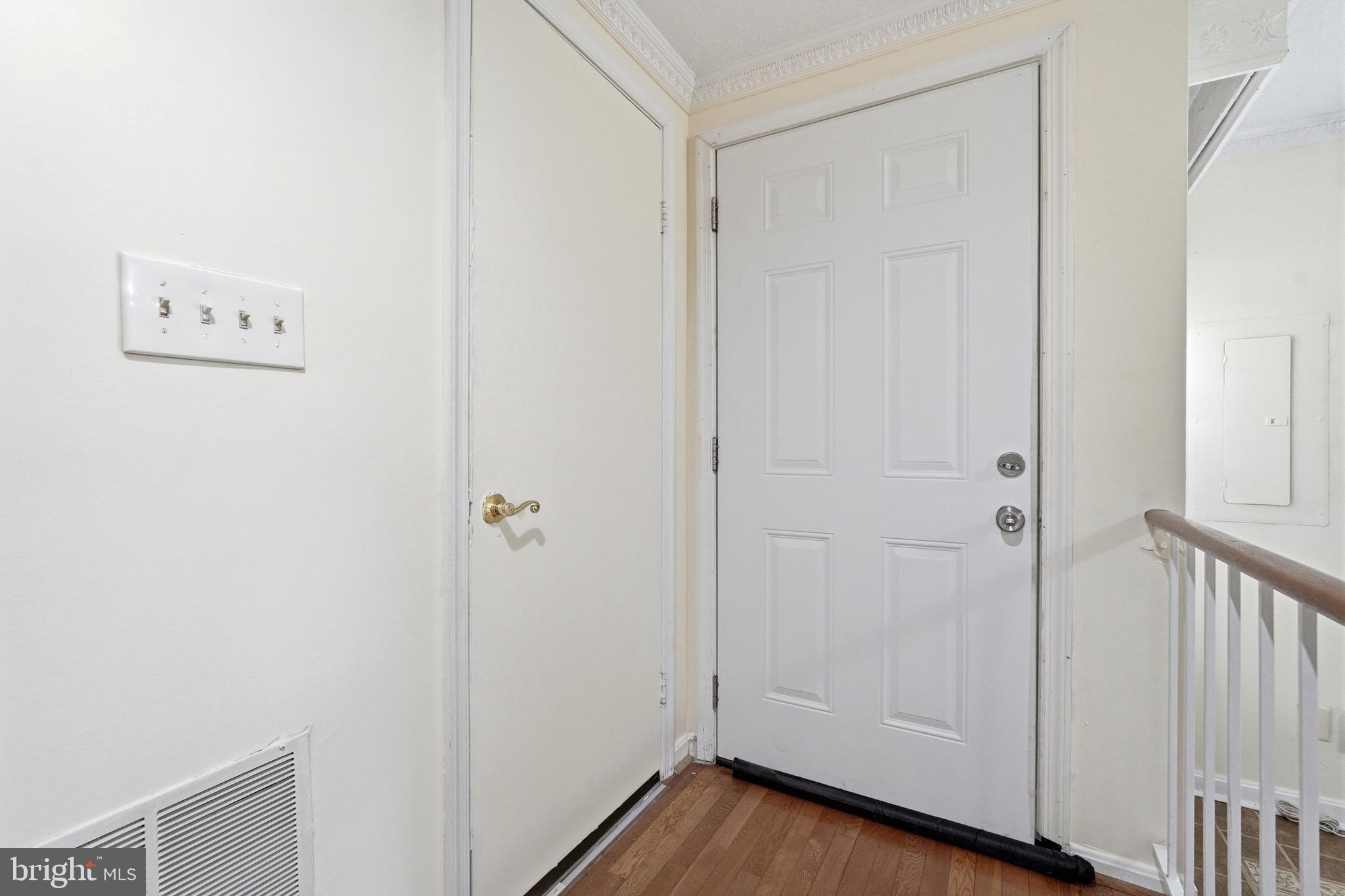 GLENSFORD CONDO - Residential