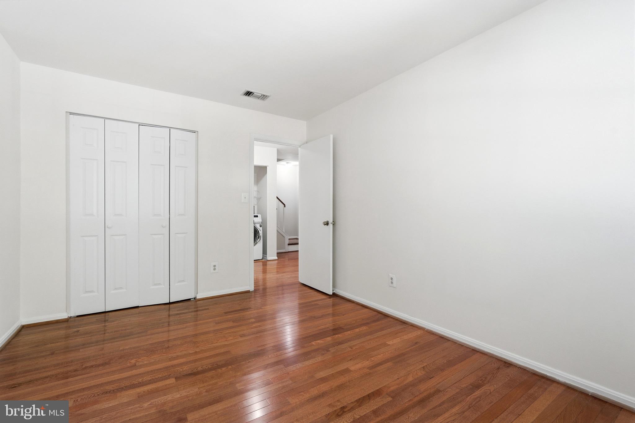 GLENSFORD CONDO - Residential
