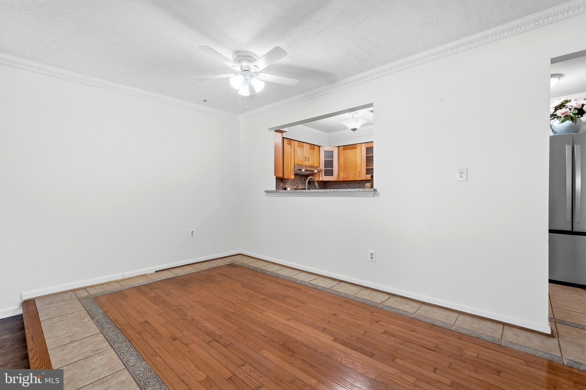 GLENSFORD CONDO - Residential