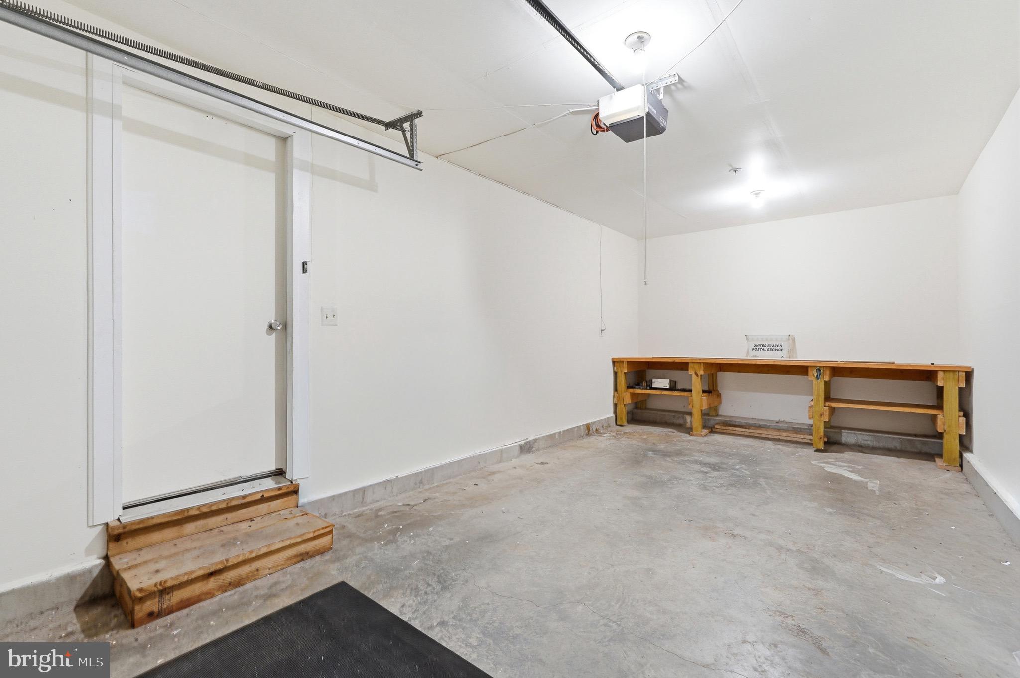 GLENSFORD CONDO - Residential