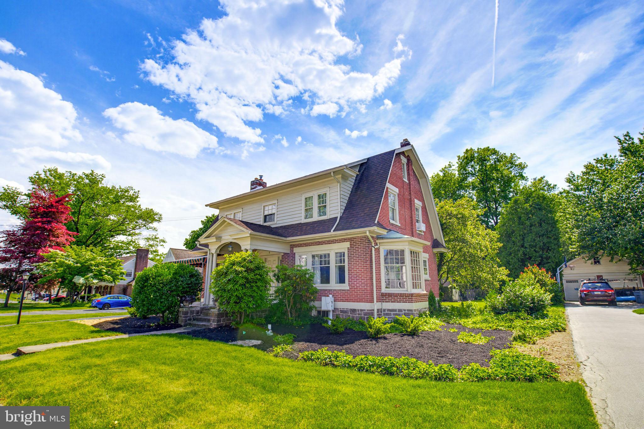 LEOLA - Residential
