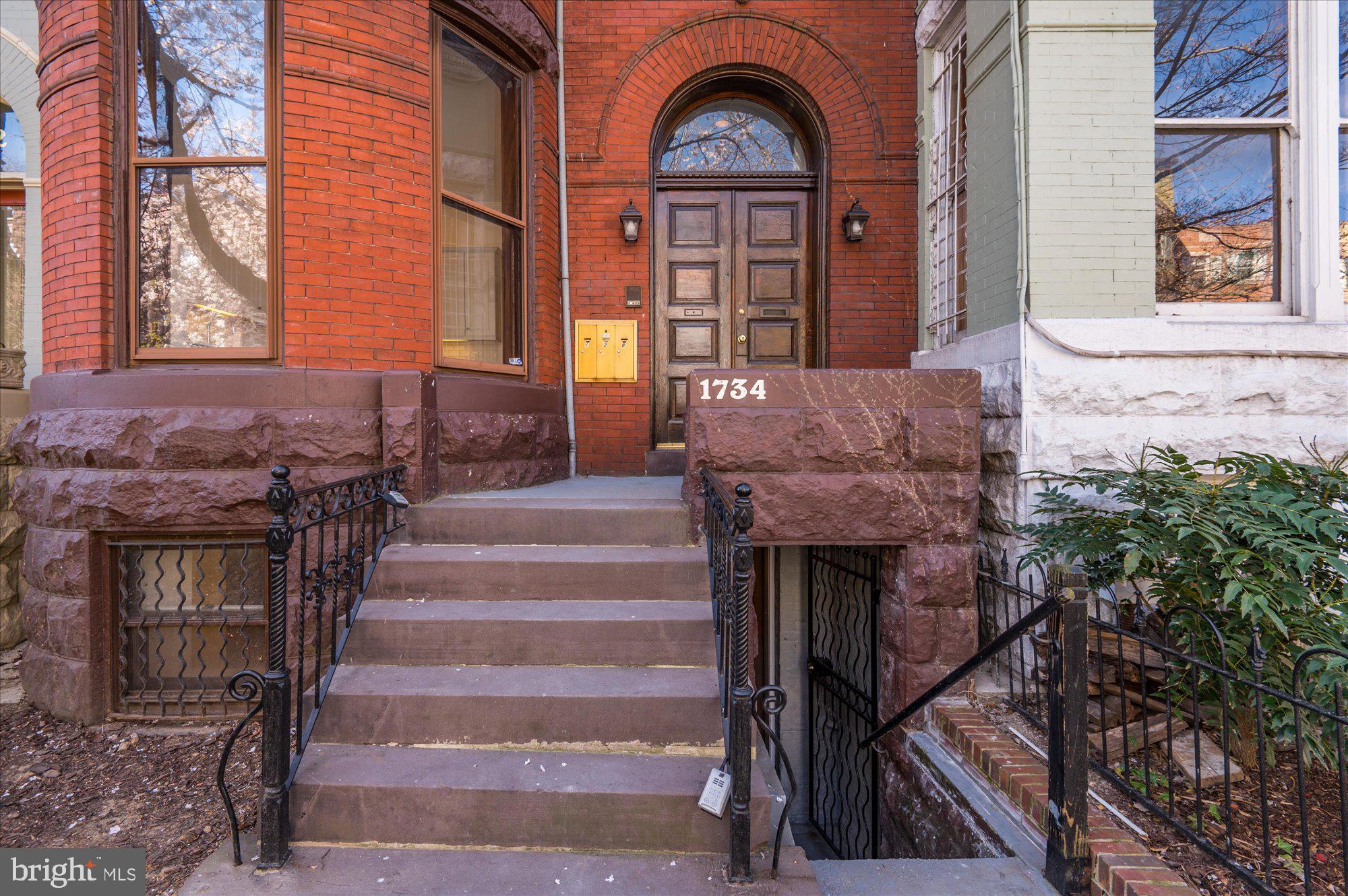 DUPONT CIRCLE - Residential Lease