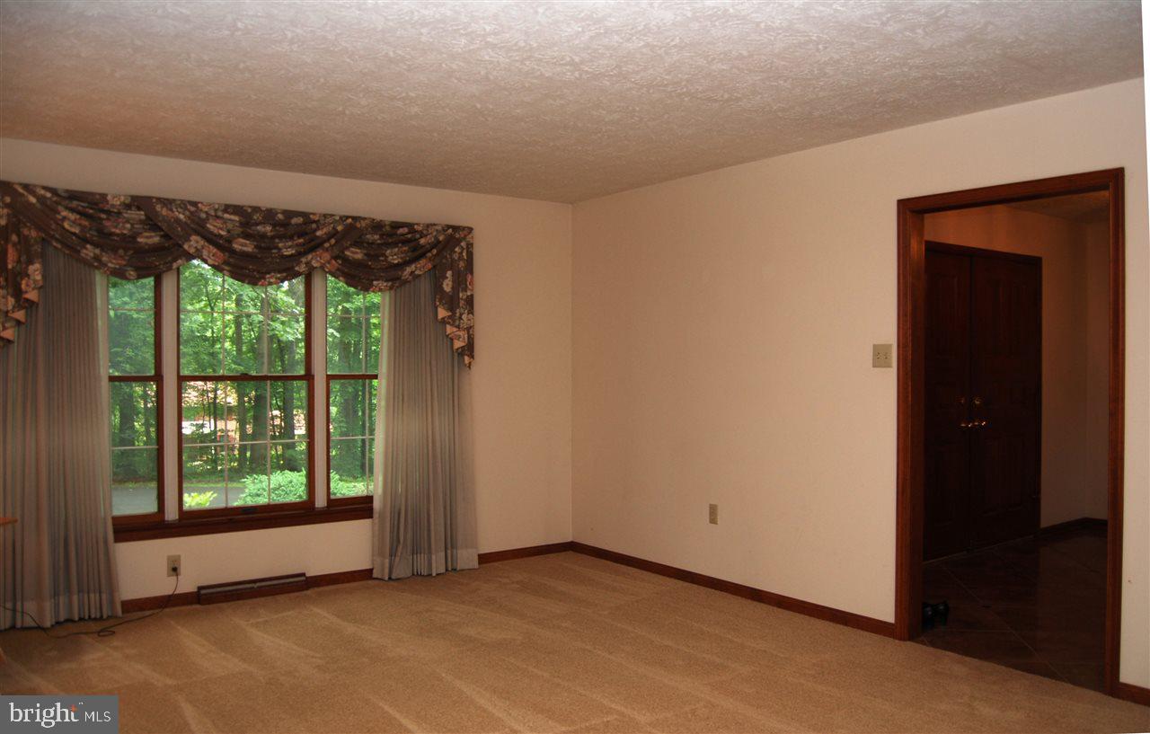 OAKWOOD - Residential