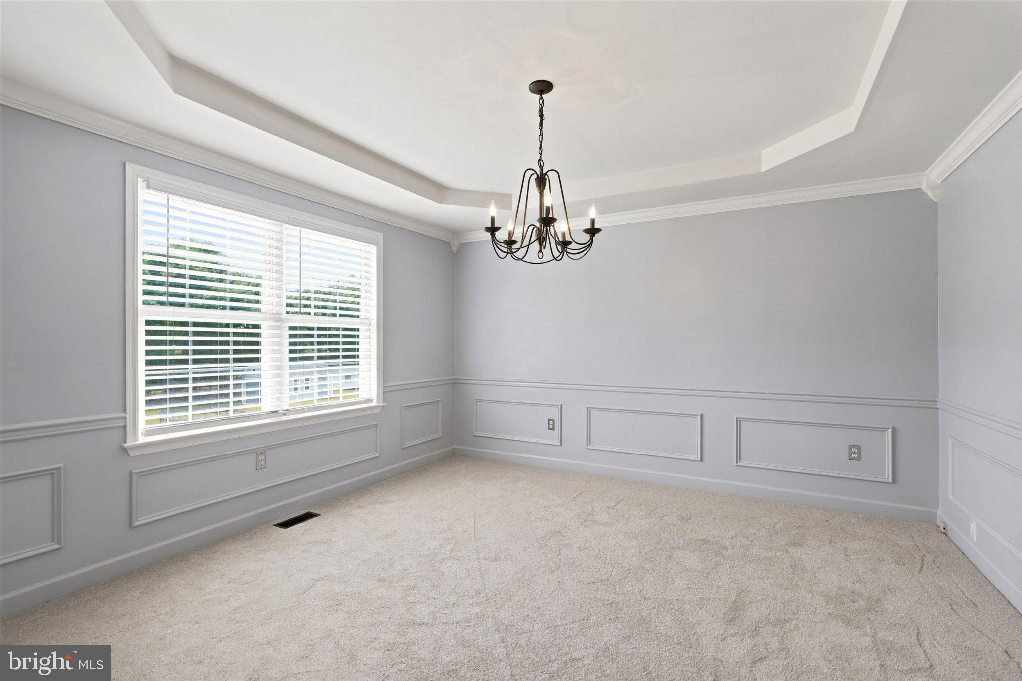 WOODS EDGE - Residential