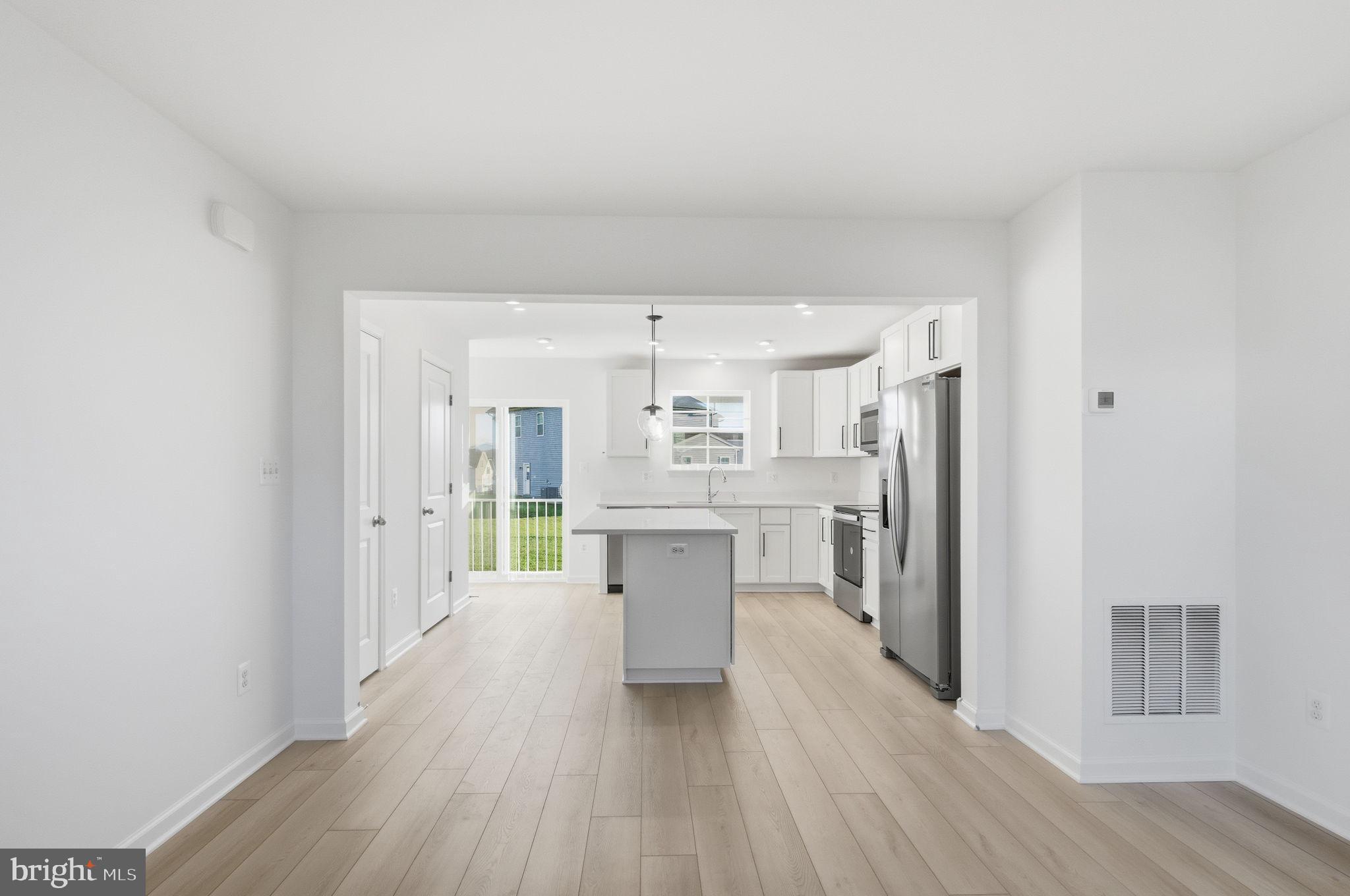 SOUTH BROOK - Residential