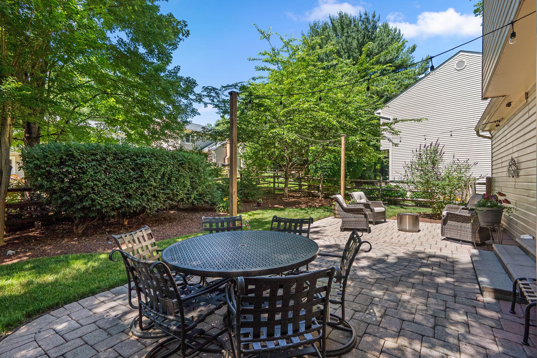 WATERS LANDING - Residential