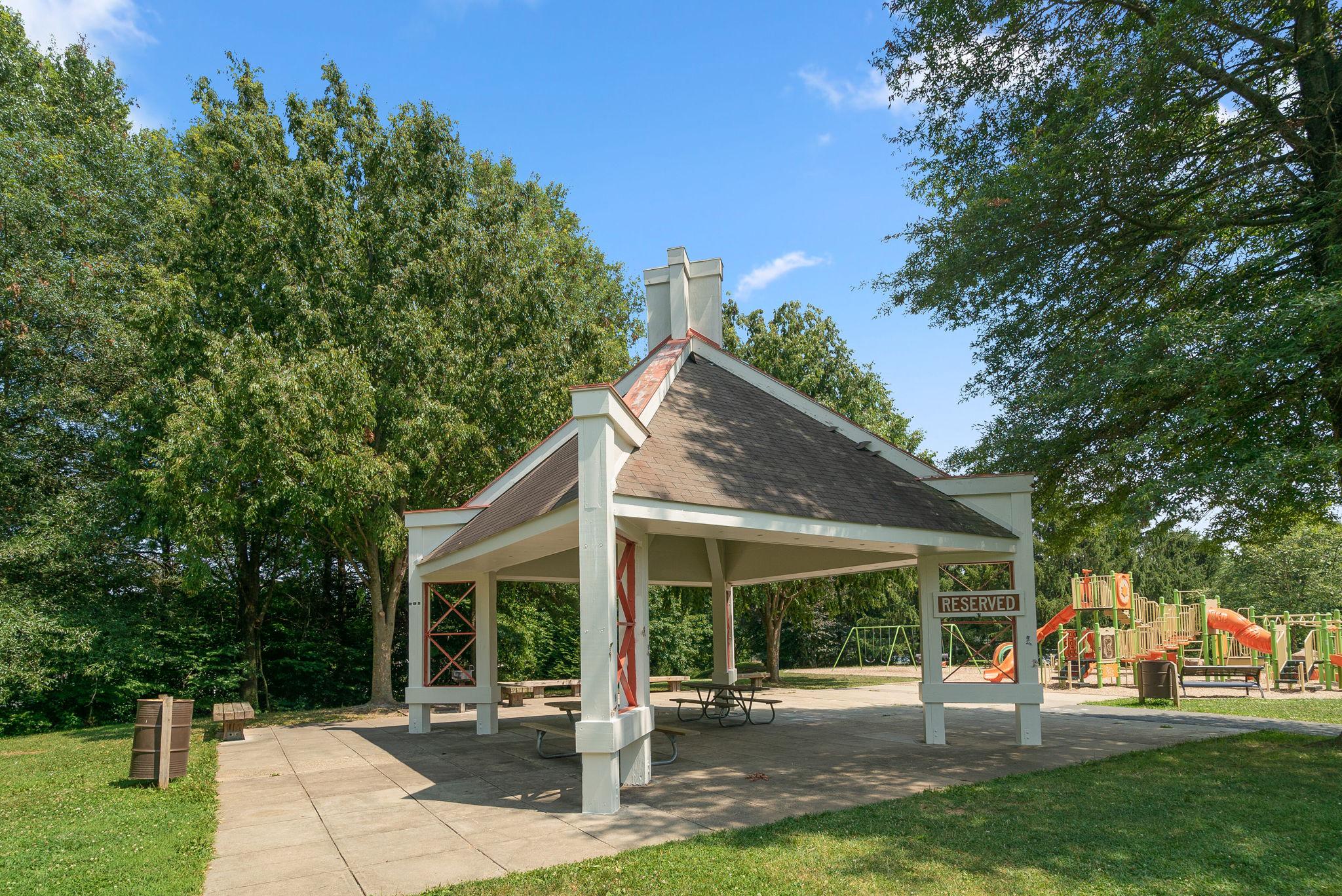 WATERS LANDING - Residential