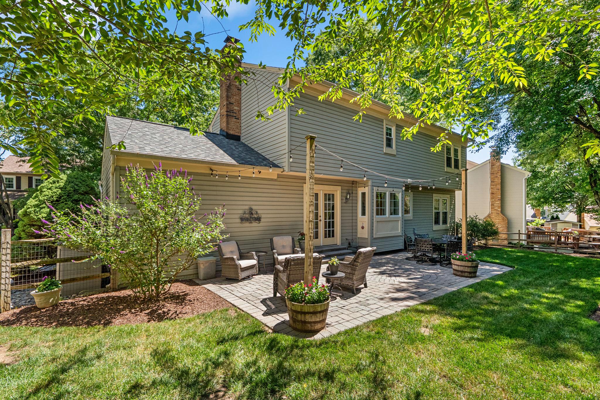 WATERS LANDING - Residential