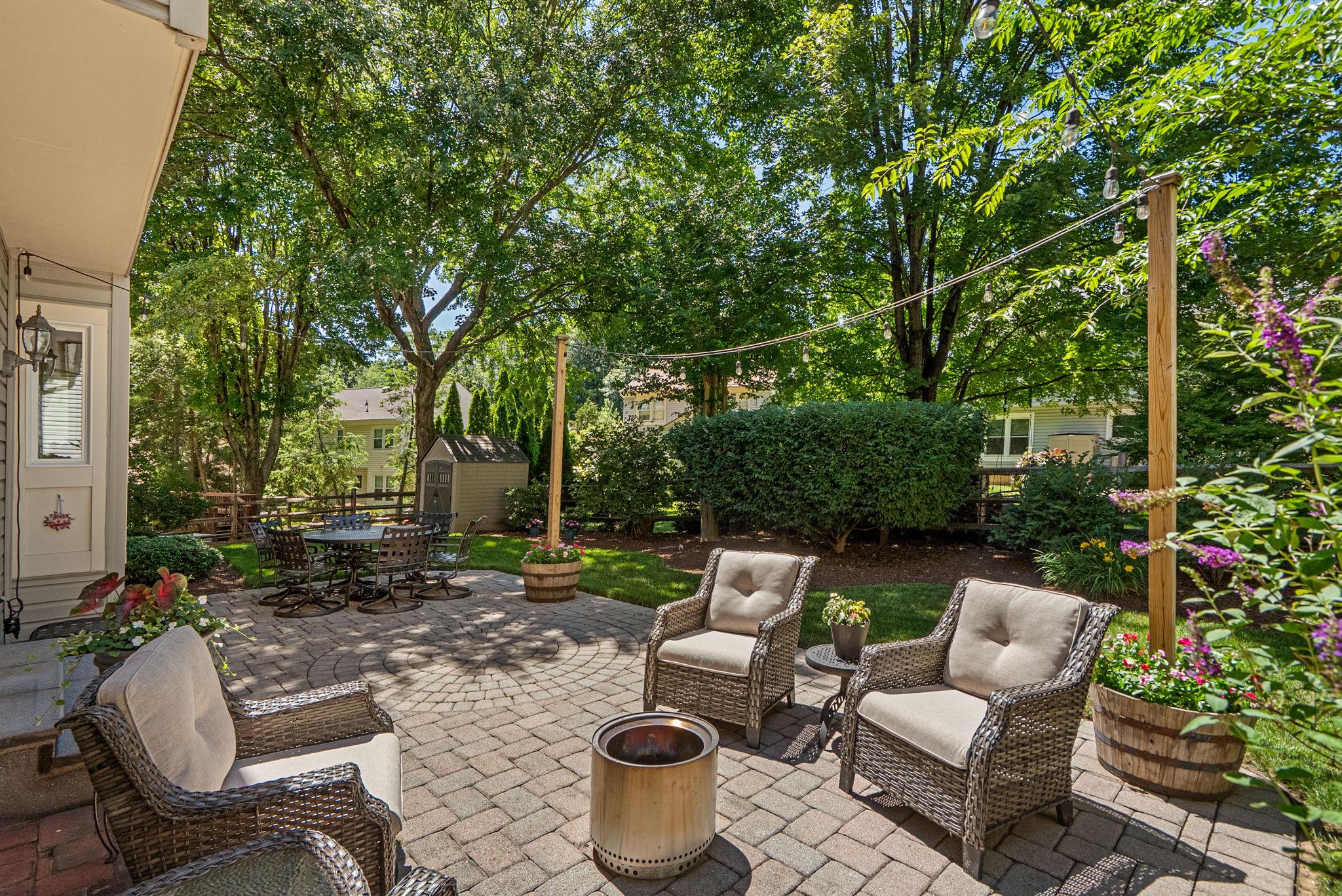WATERS LANDING - Residential