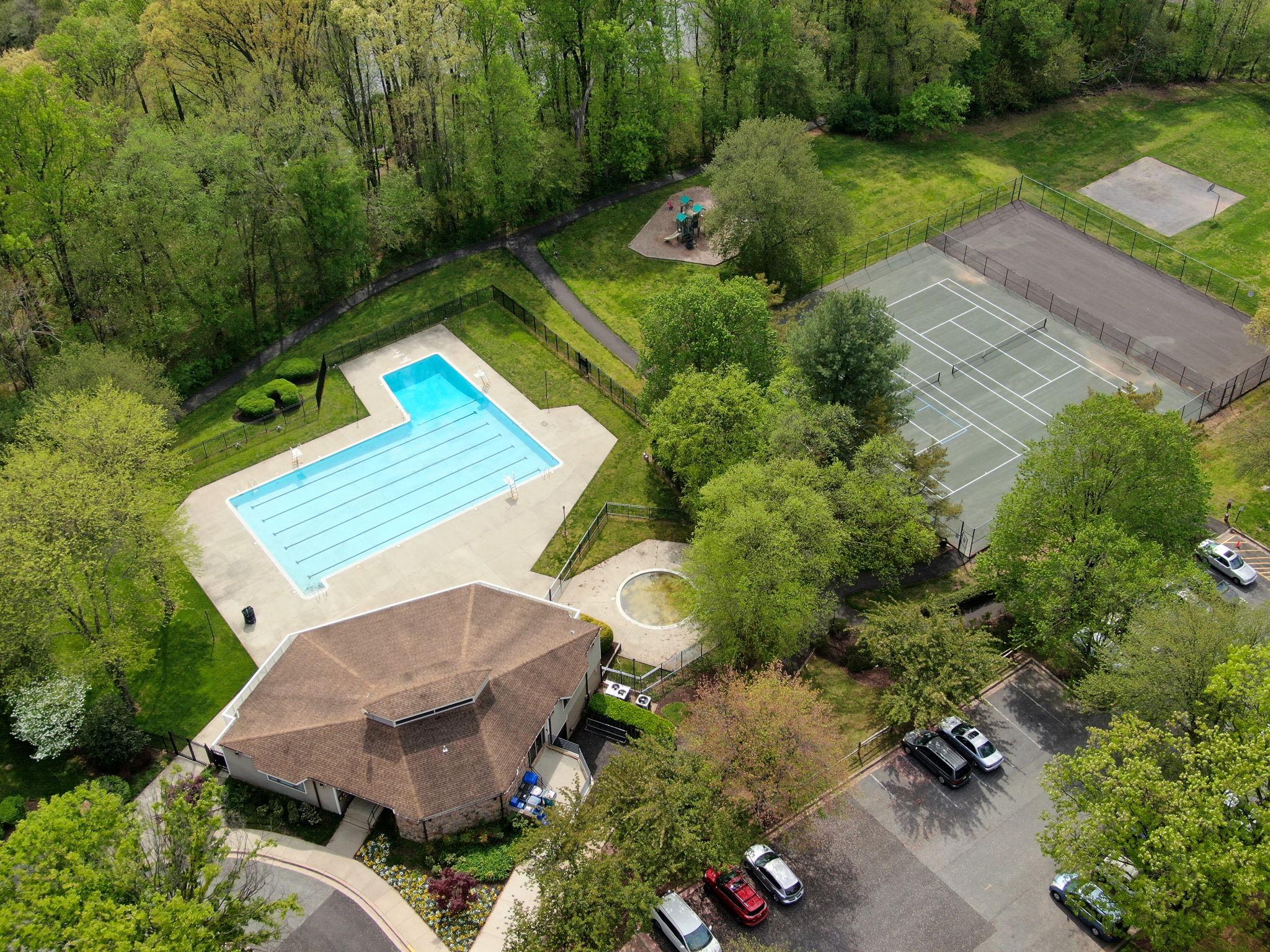 WATERS LANDING - Residential
