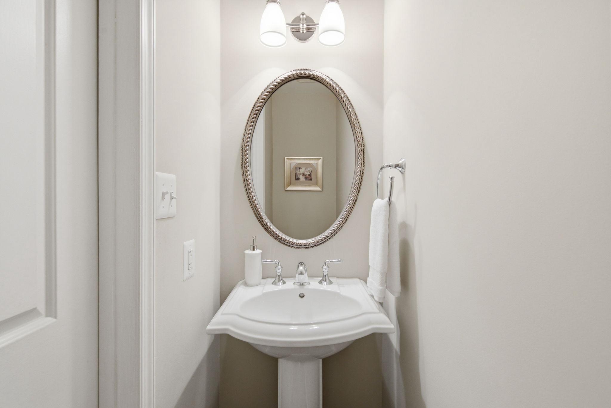 WATERS LANDING - Residential