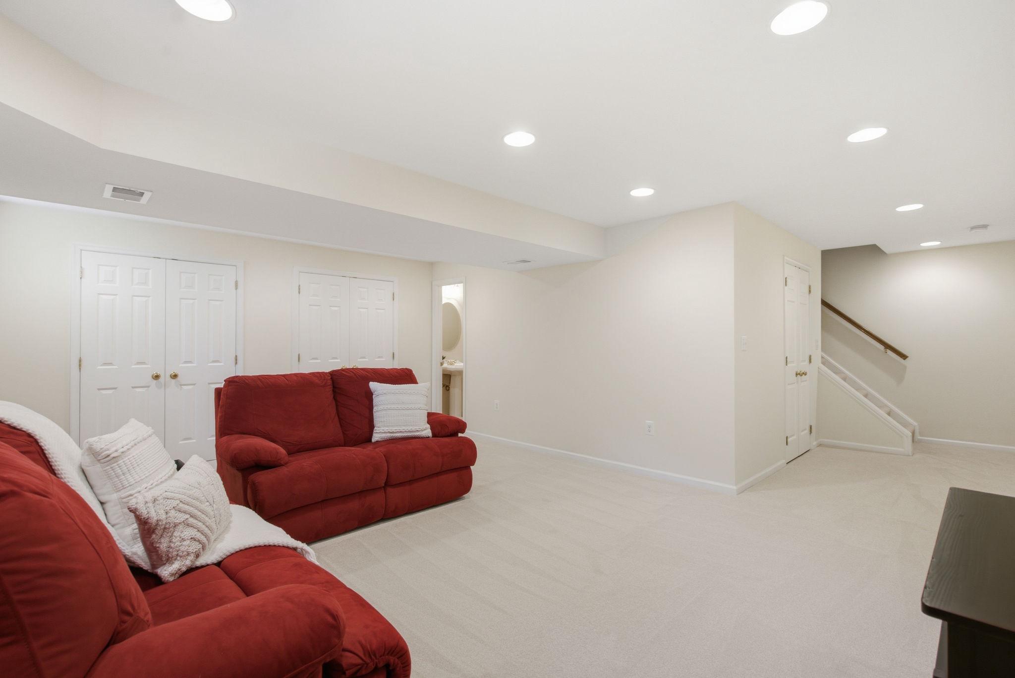 WATERS LANDING - Residential