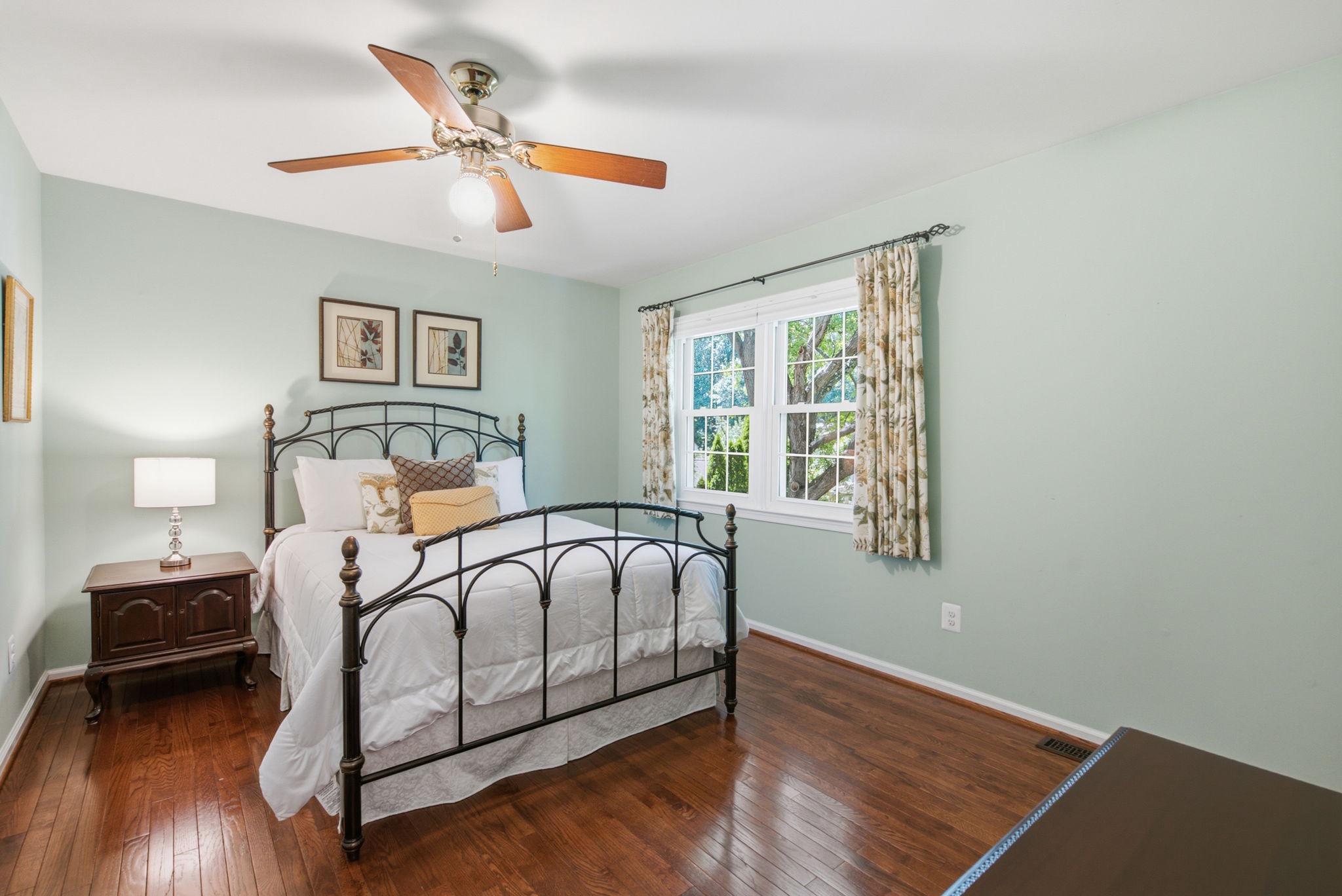 WATERS LANDING - Residential
