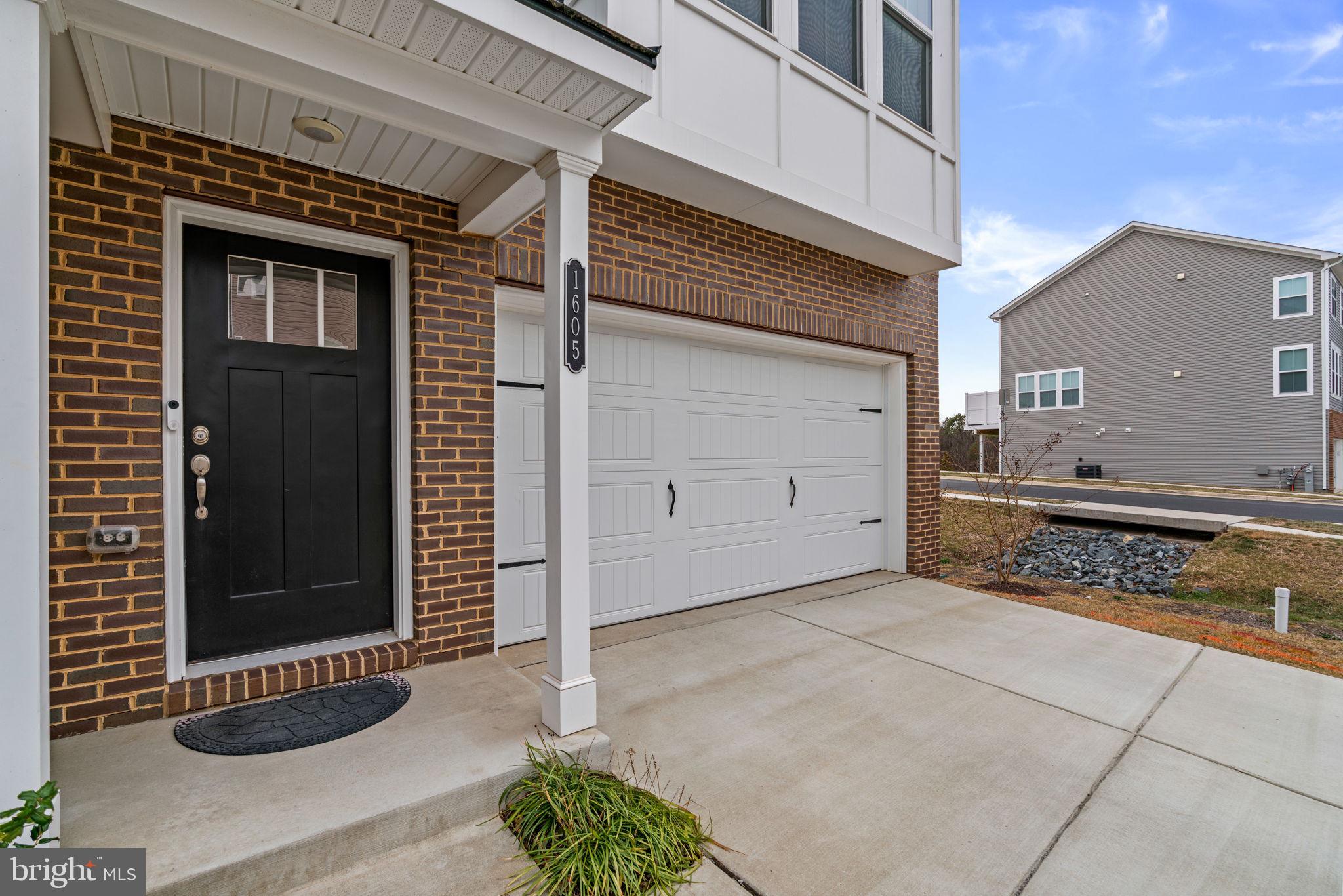 THE RIDGES - Residential