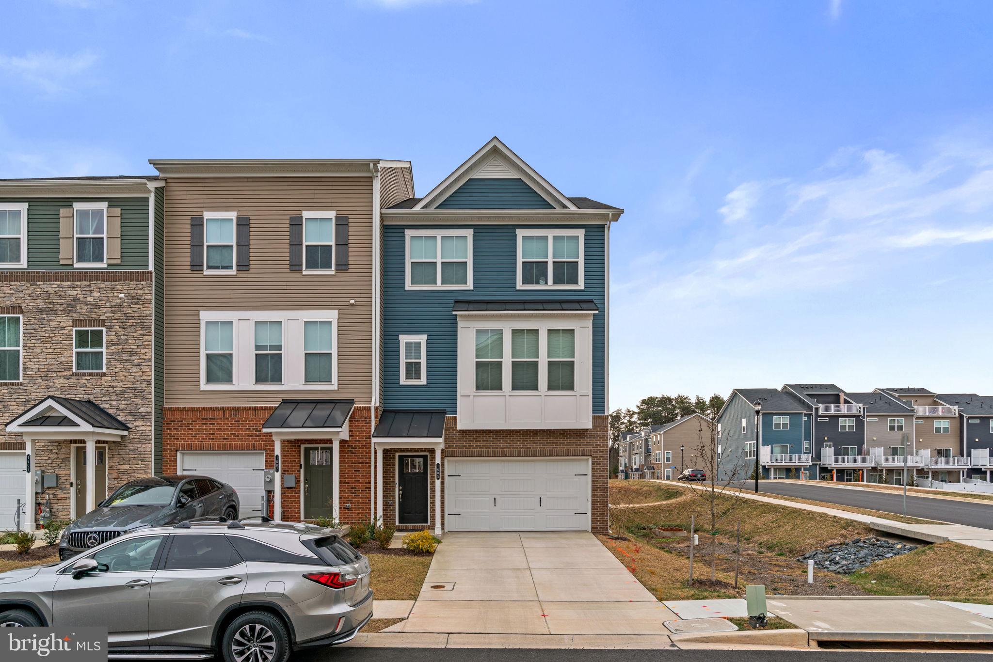 THE RIDGES - Residential