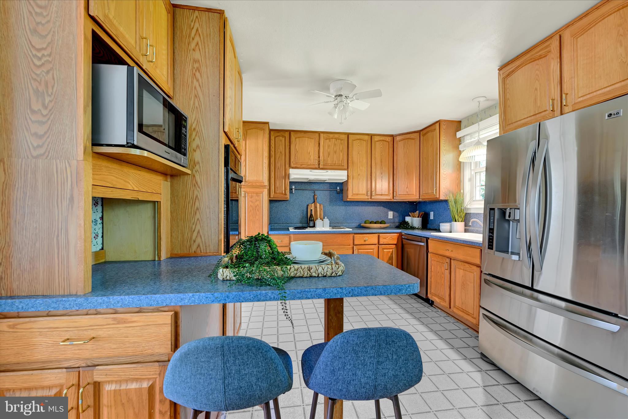 FOUNTAIN HILL - Residential