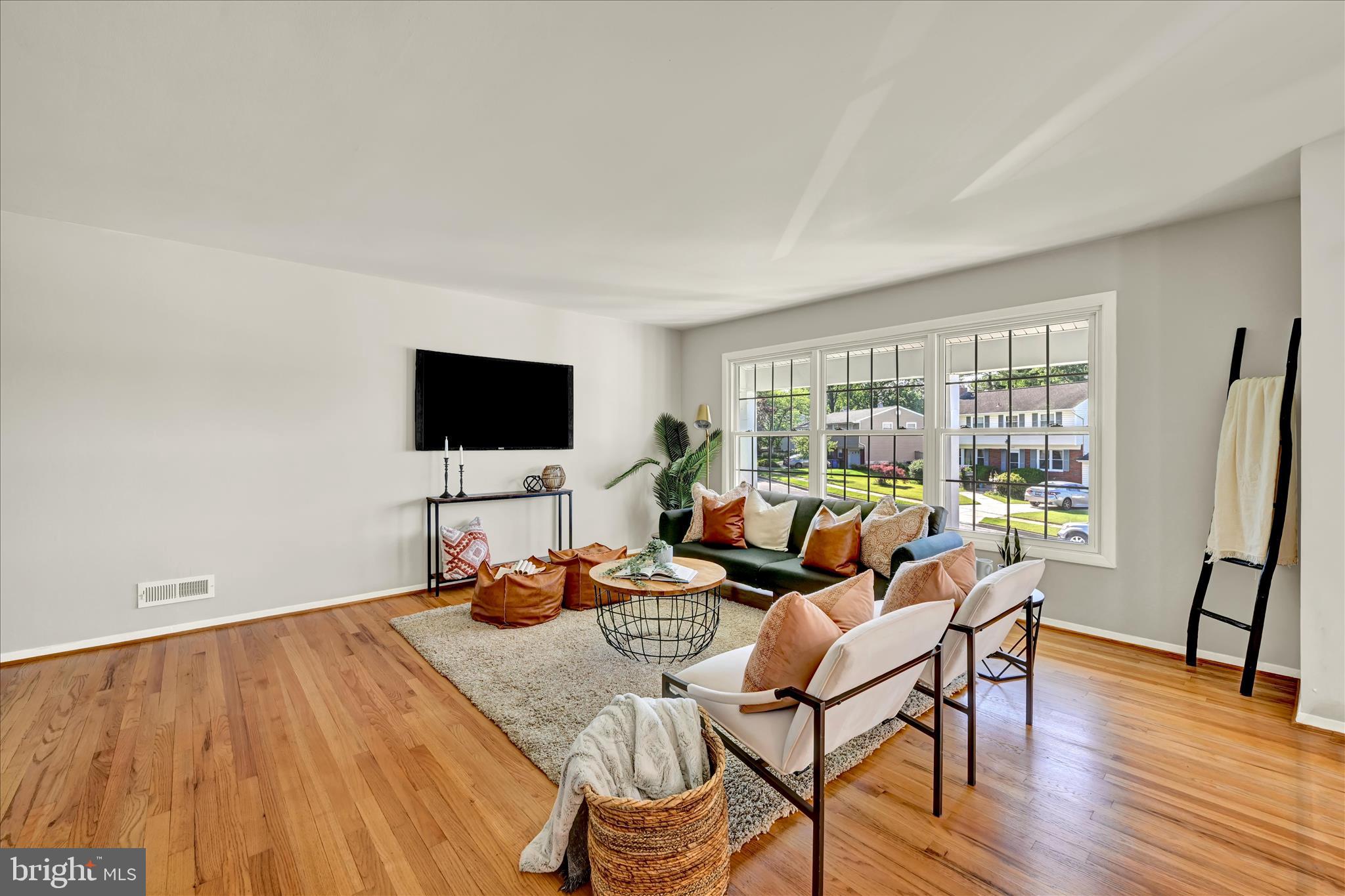 FOUNTAIN HILL - Residential