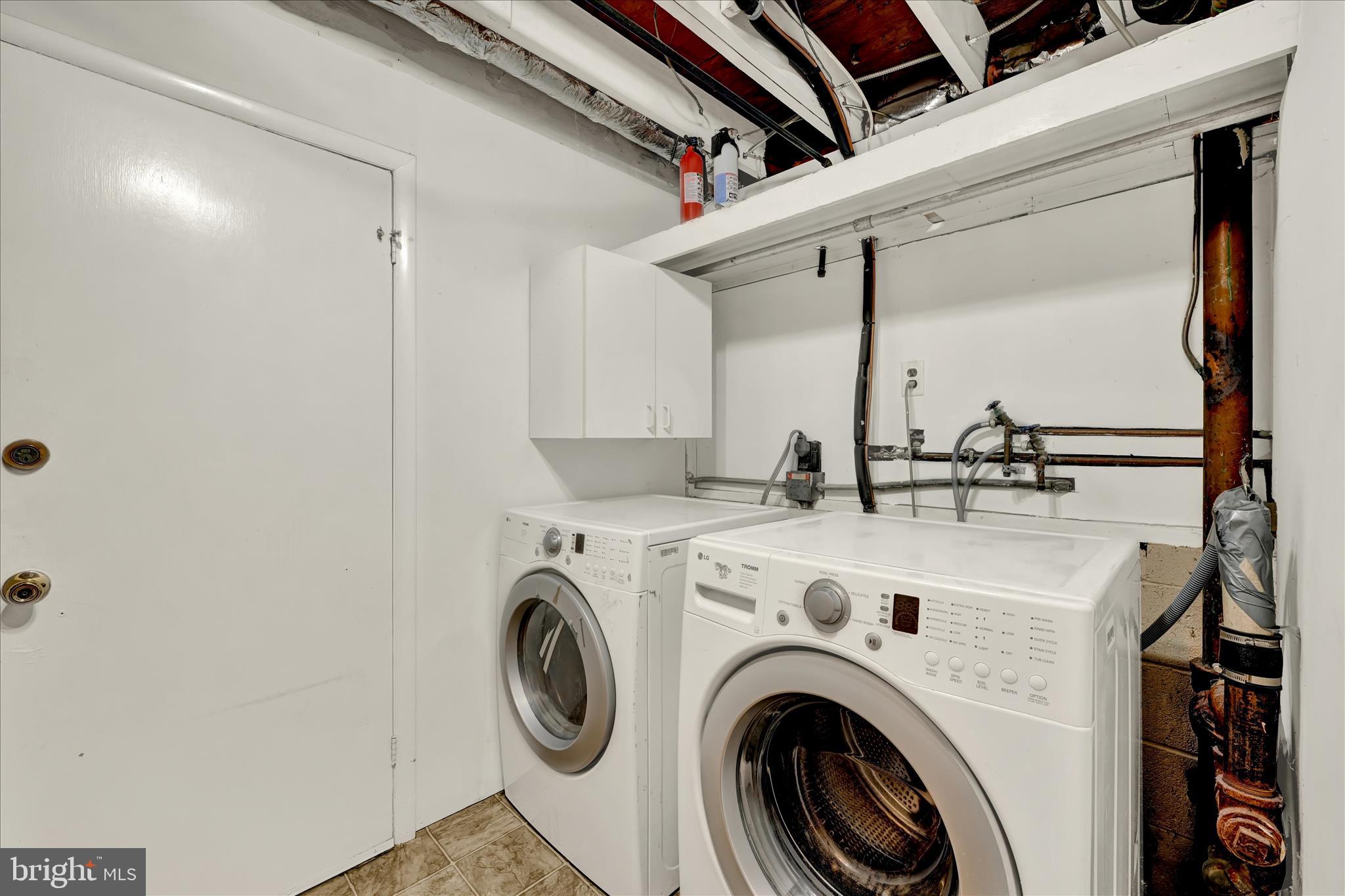 FOUNTAIN HILL - Residential