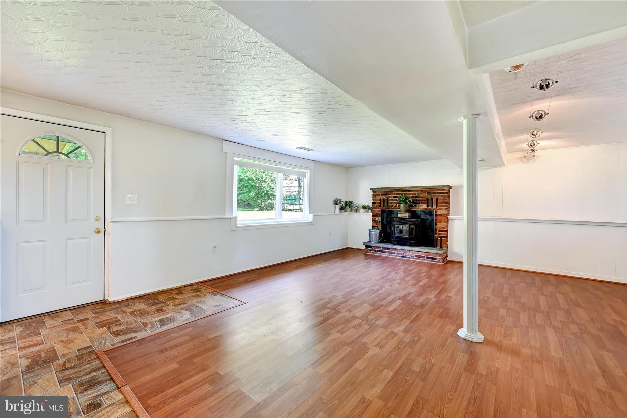 FOUNTAIN HILL - Residential