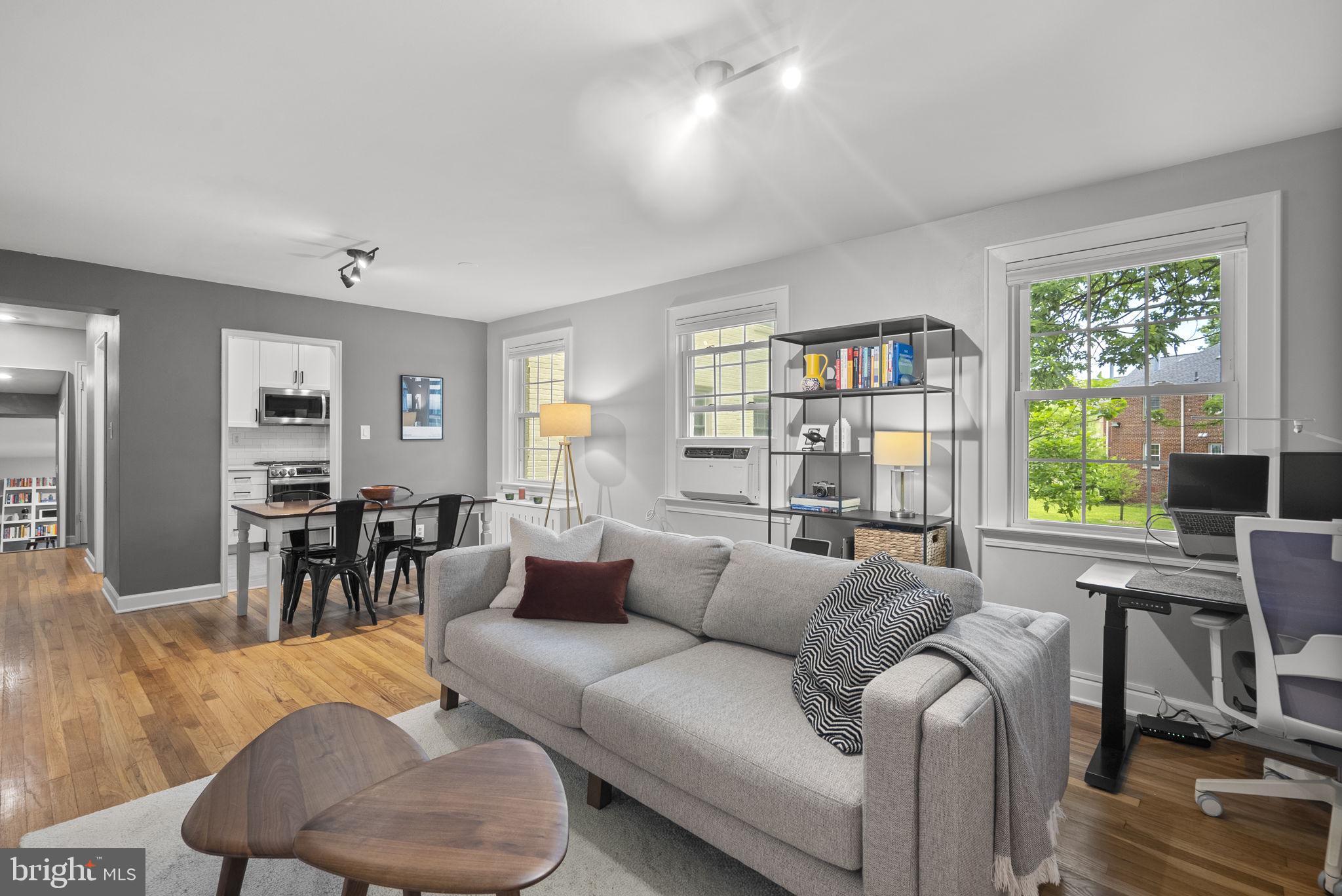 ROCK CREEK VILLAGE CONDOMINIUMS - Residential
