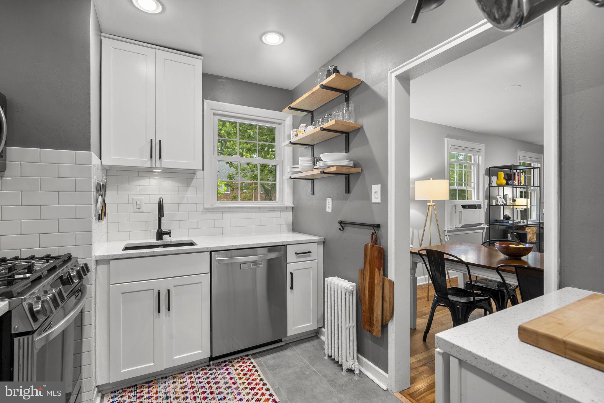 ROCK CREEK VILLAGE CONDOMINIUMS - Residential