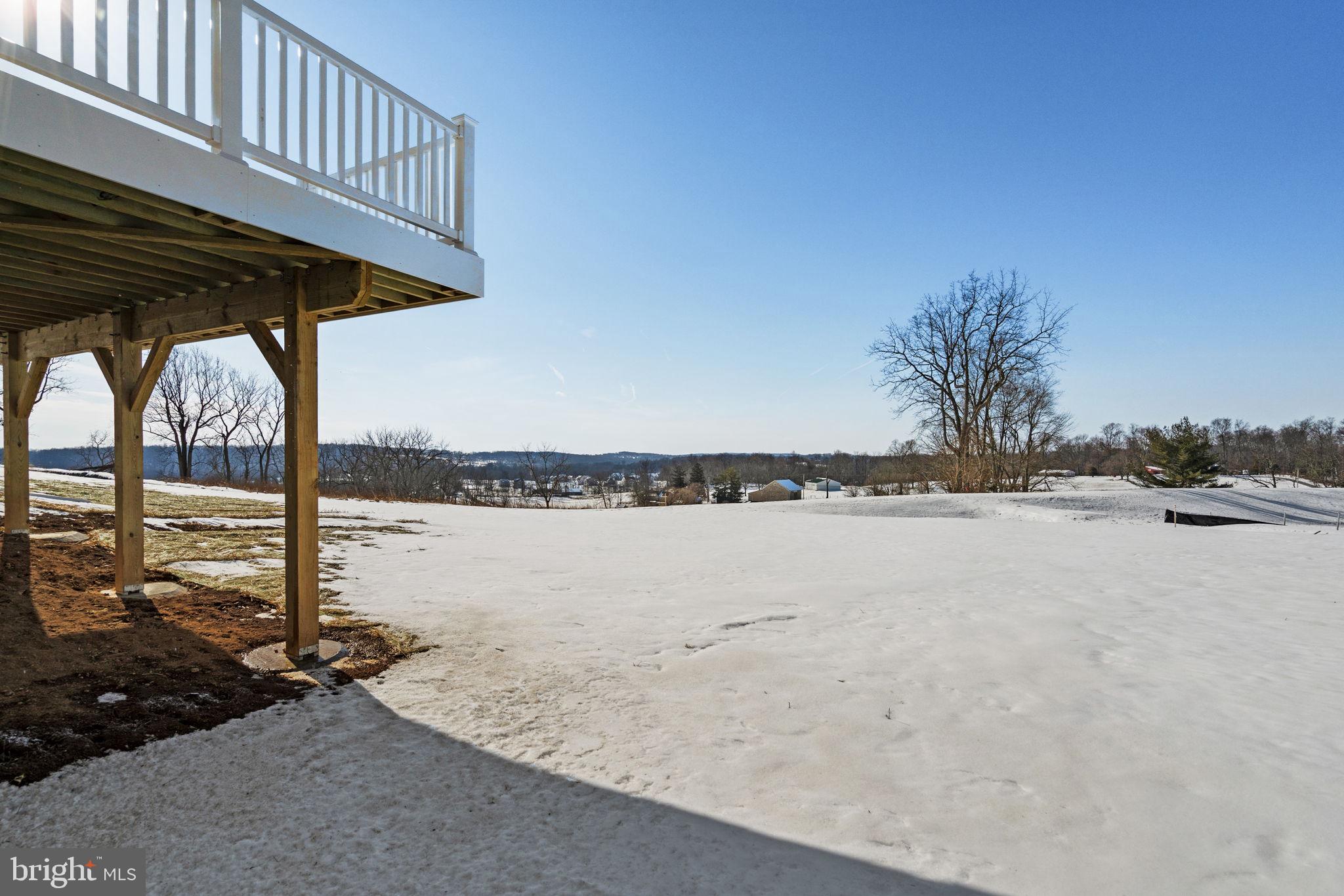 ESTATES AT STONECLIFF - Residential