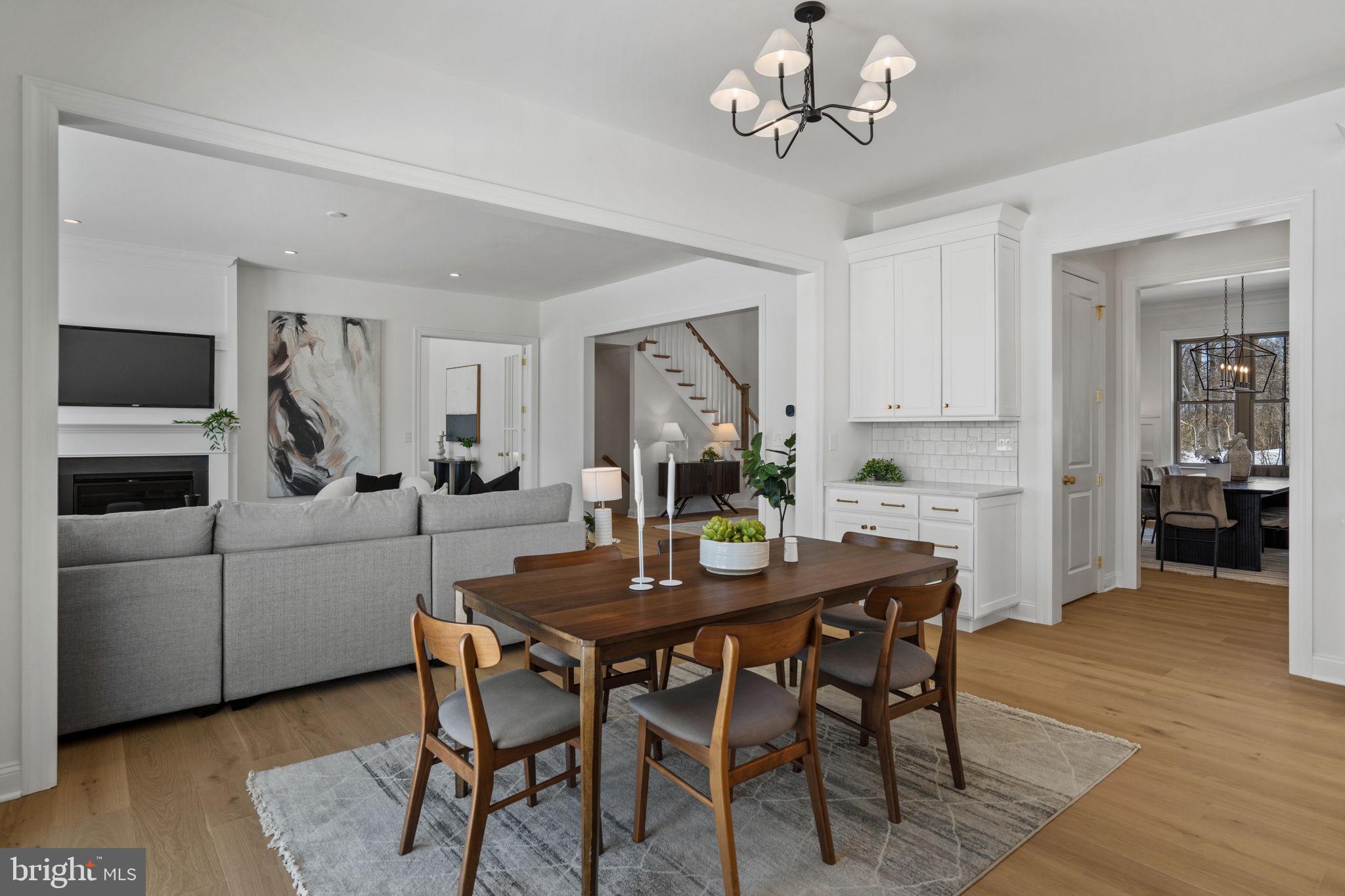 ESTATES AT STONECLIFF - Residential