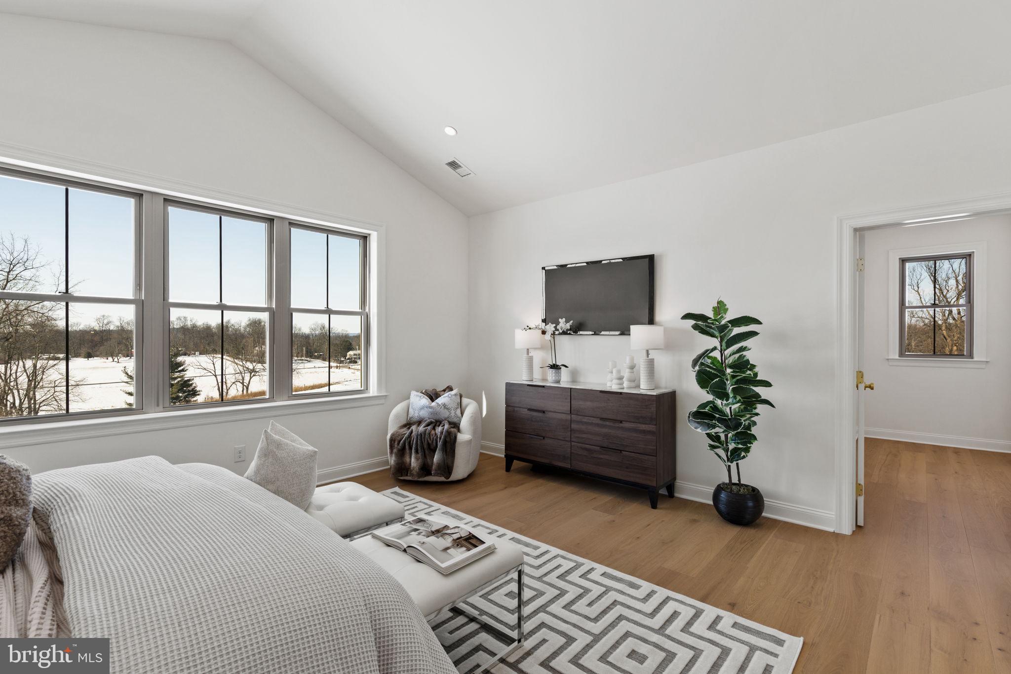 ESTATES AT STONECLIFF - Residential